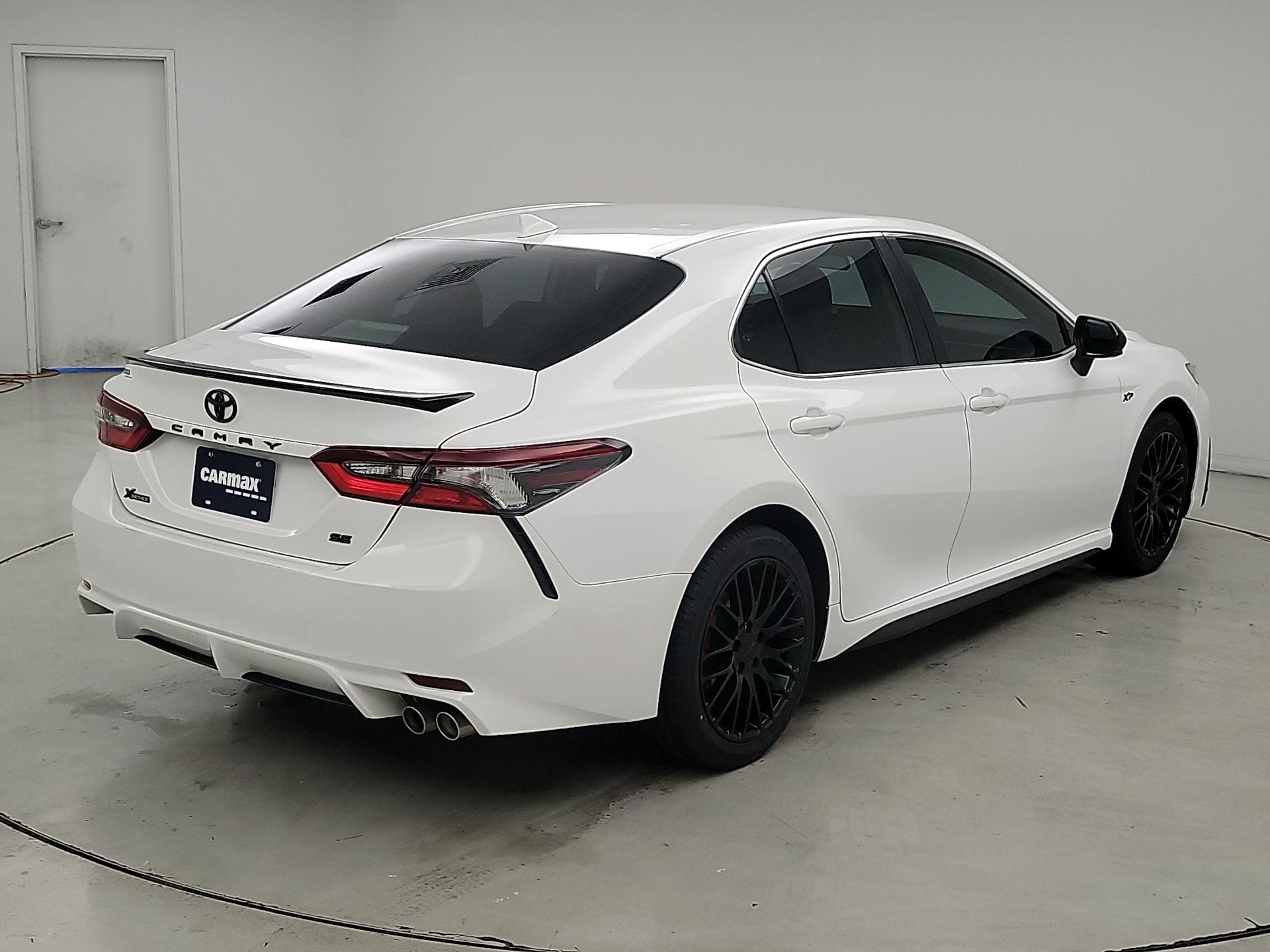 Thumbnail: 2021 Toyota Camry - 5