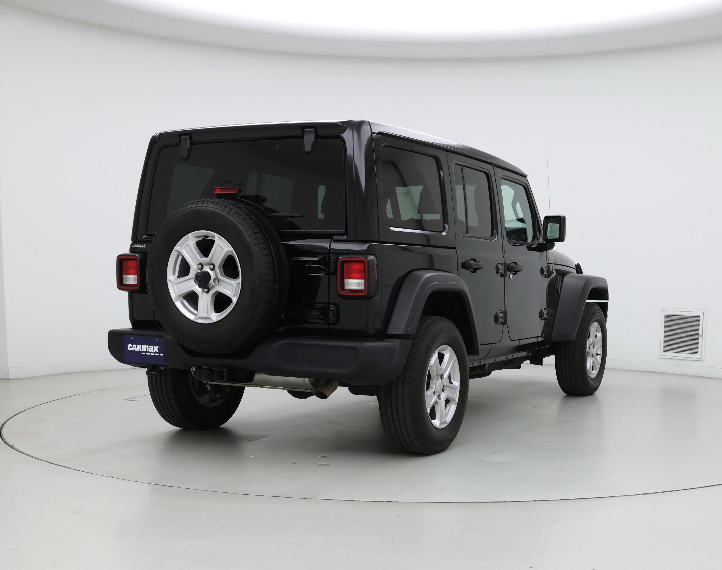 Thumbnail: 2022 Jeep Wrangler - 8
