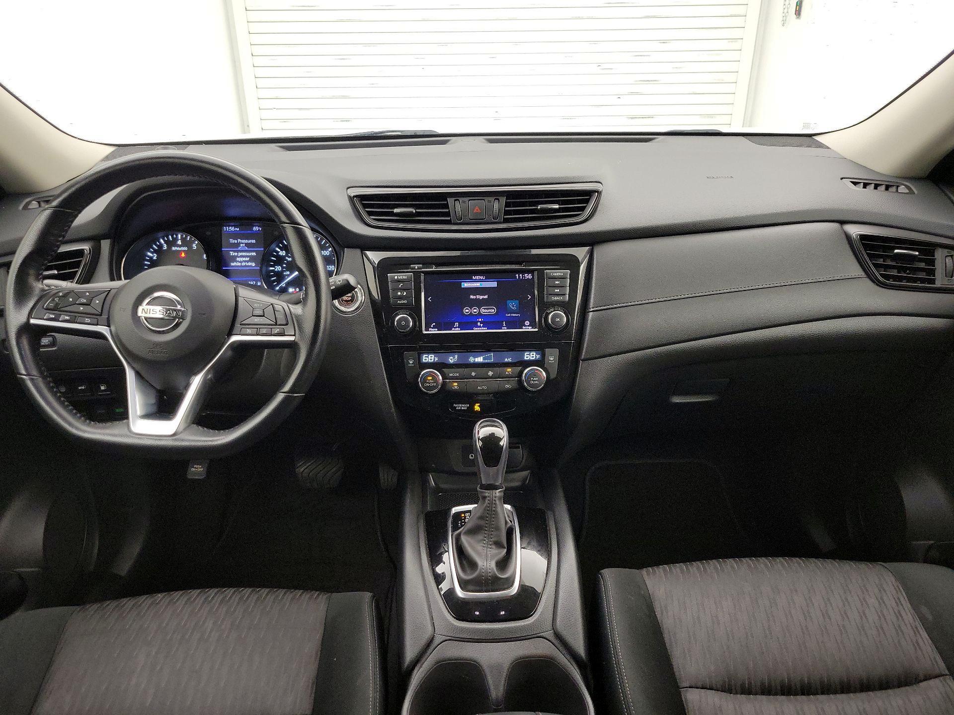 Thumbnail: 2020 Nissan Rogue - 9