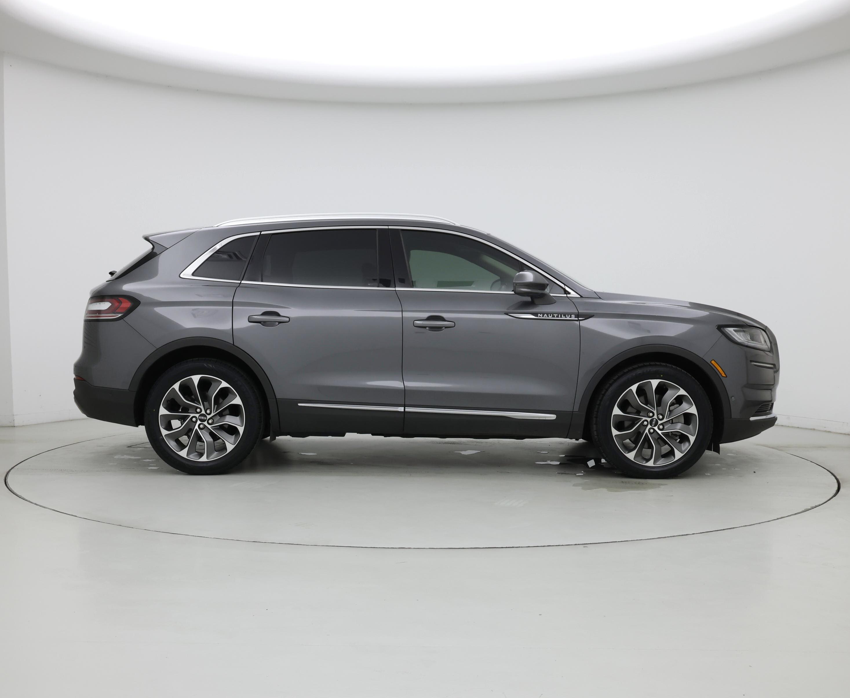 Thumbnail: 2021 Lincoln Nautilus - 7