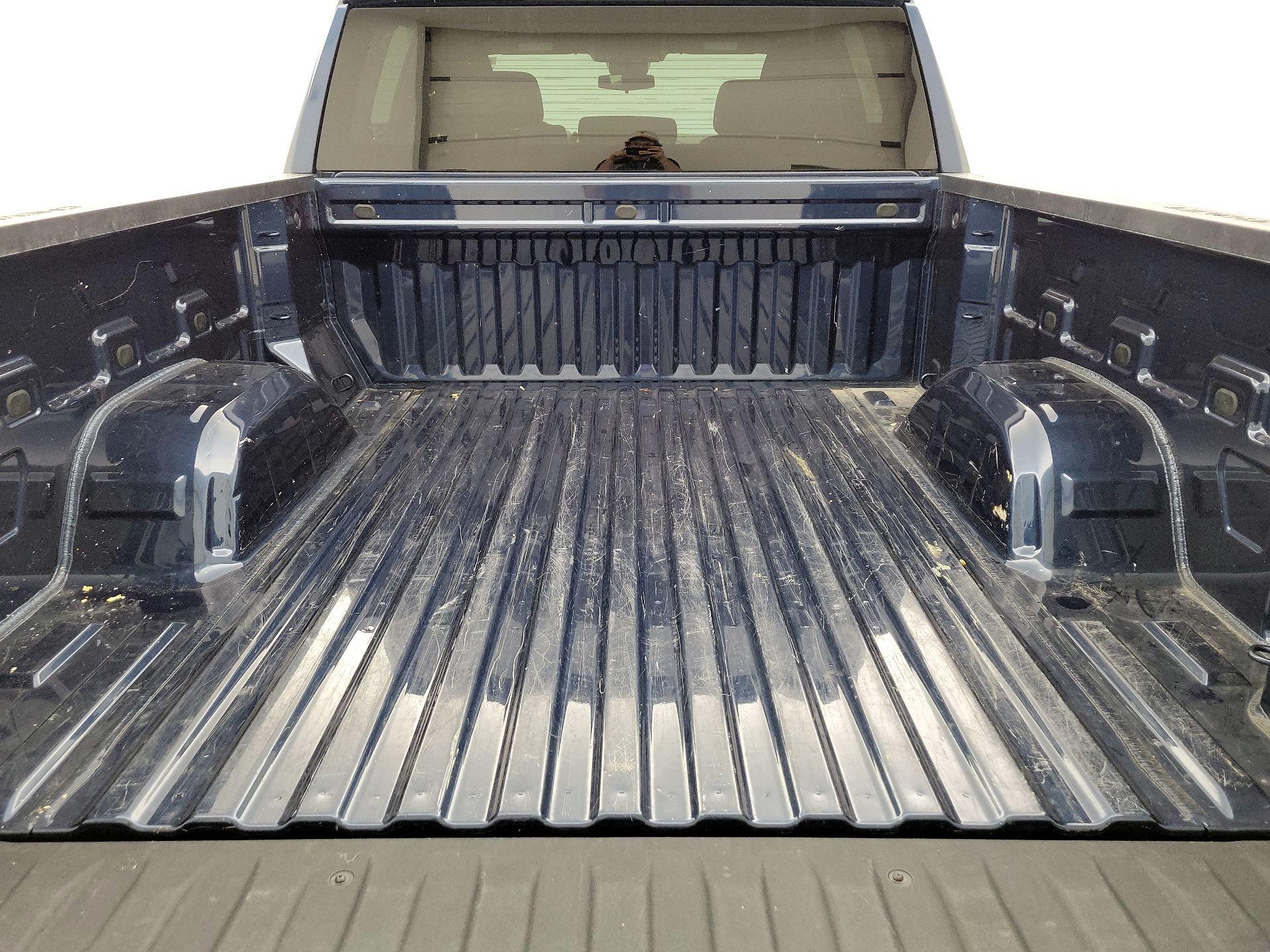 Thumbnail: 2022 Chevrolet Silverado 1500 - 20
