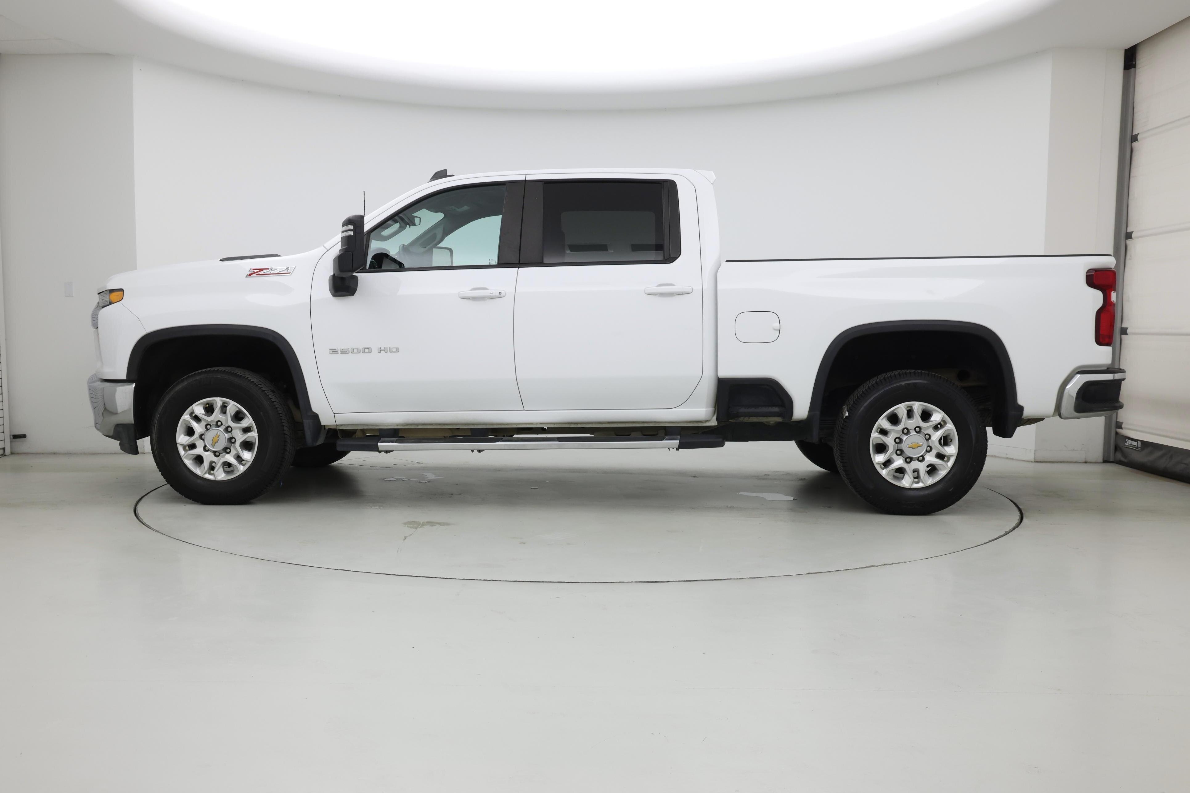 Thumbnail: 2023 Chevrolet Silverado 2500 - 3