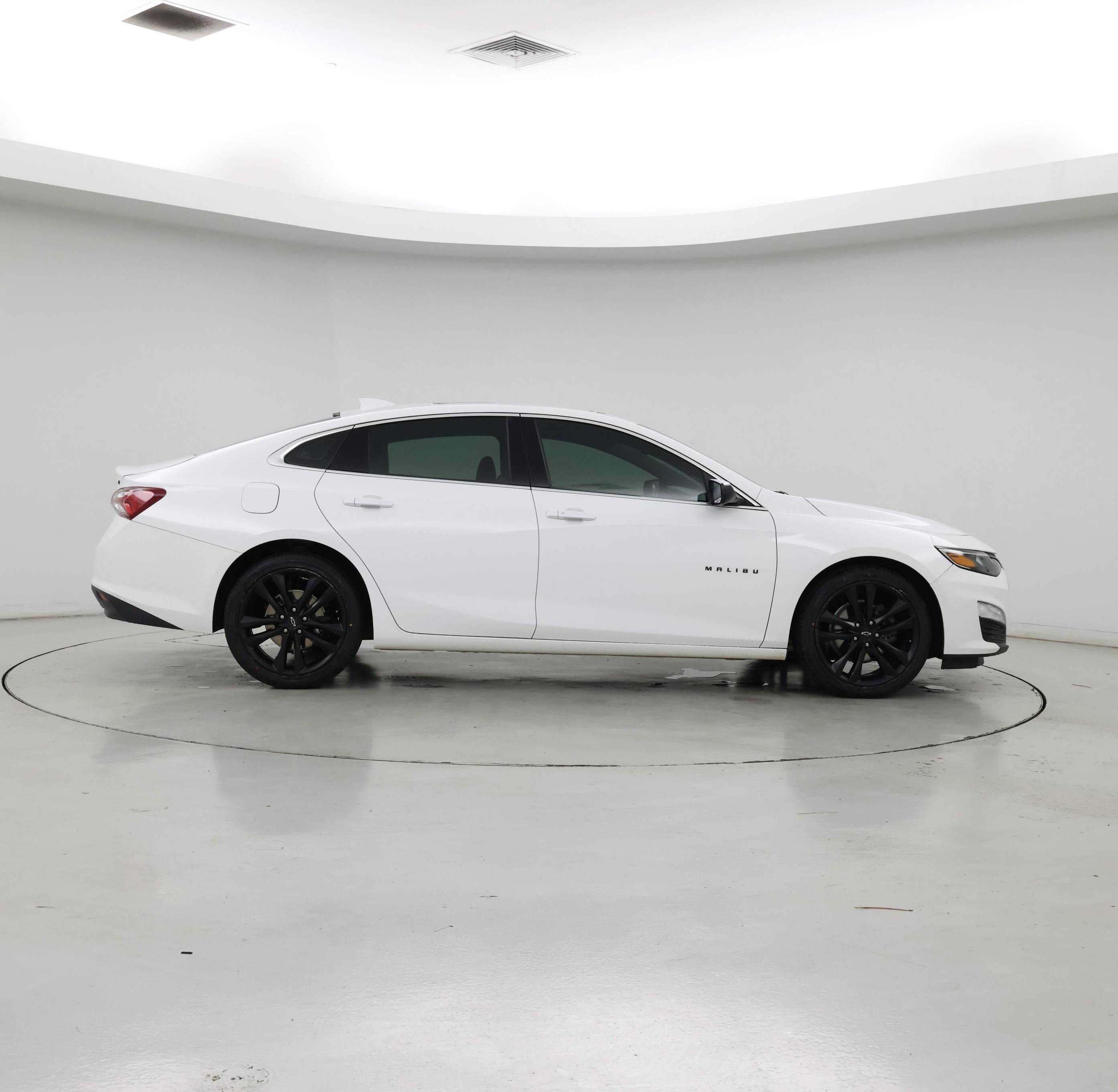 Thumbnail: 2022 Chevrolet Malibu - 7