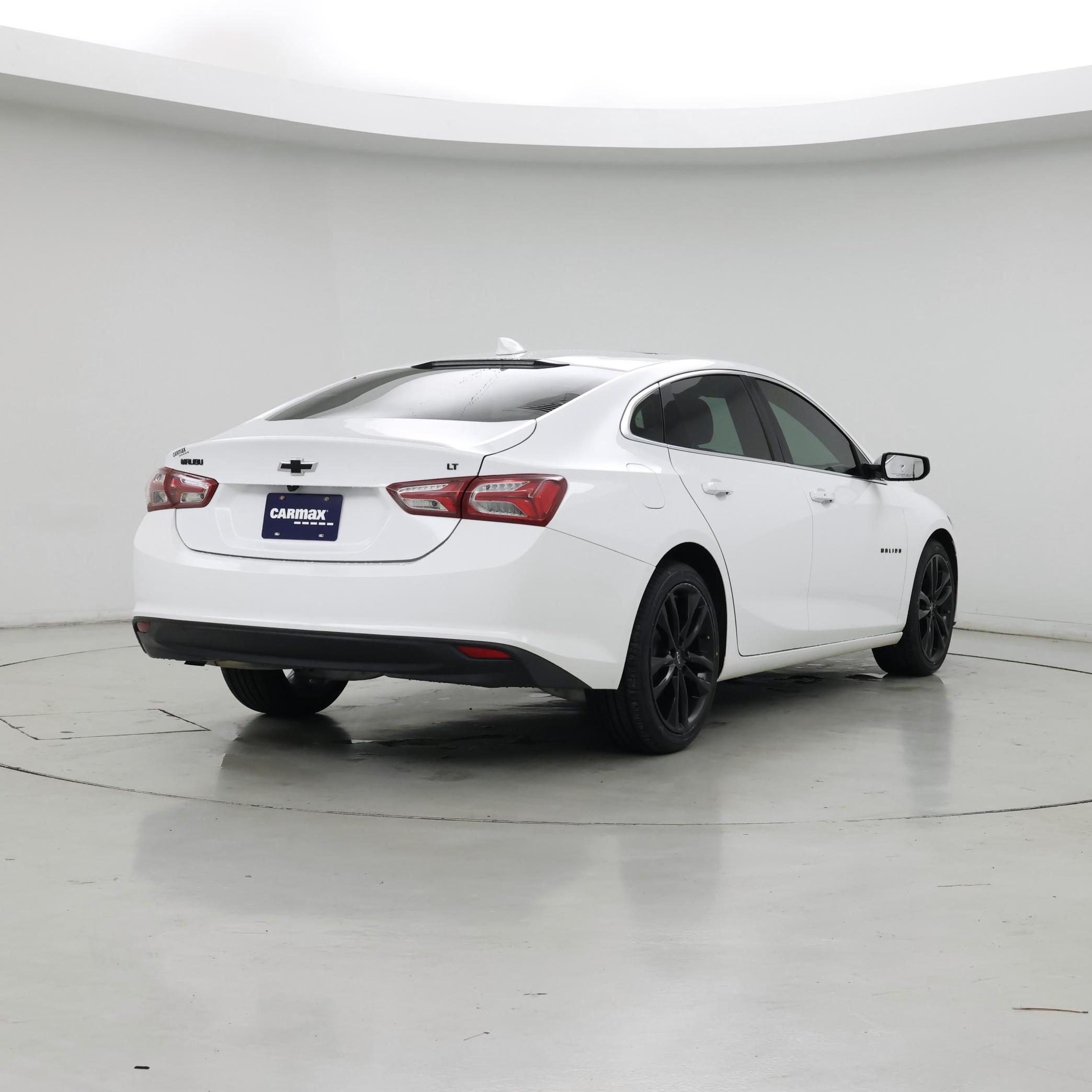 Thumbnail: 2022 Chevrolet Malibu - 8
