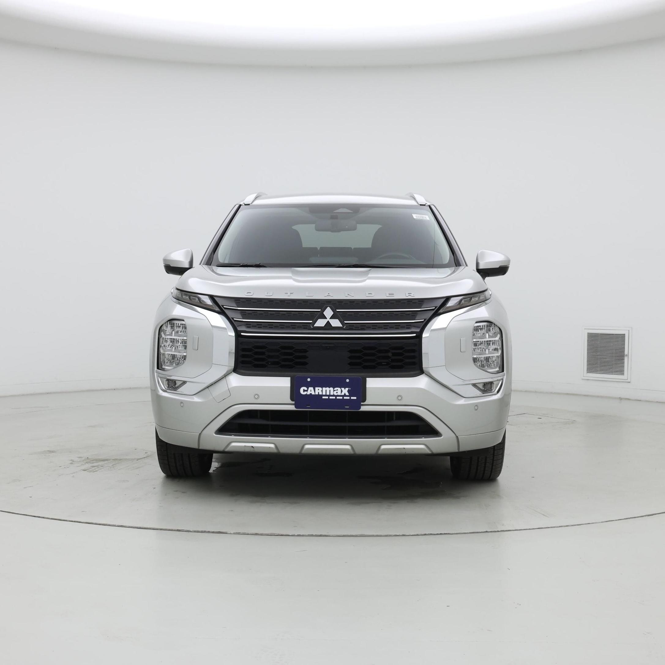 Thumbnail: 2023 Mitsubishi Outlander - 5