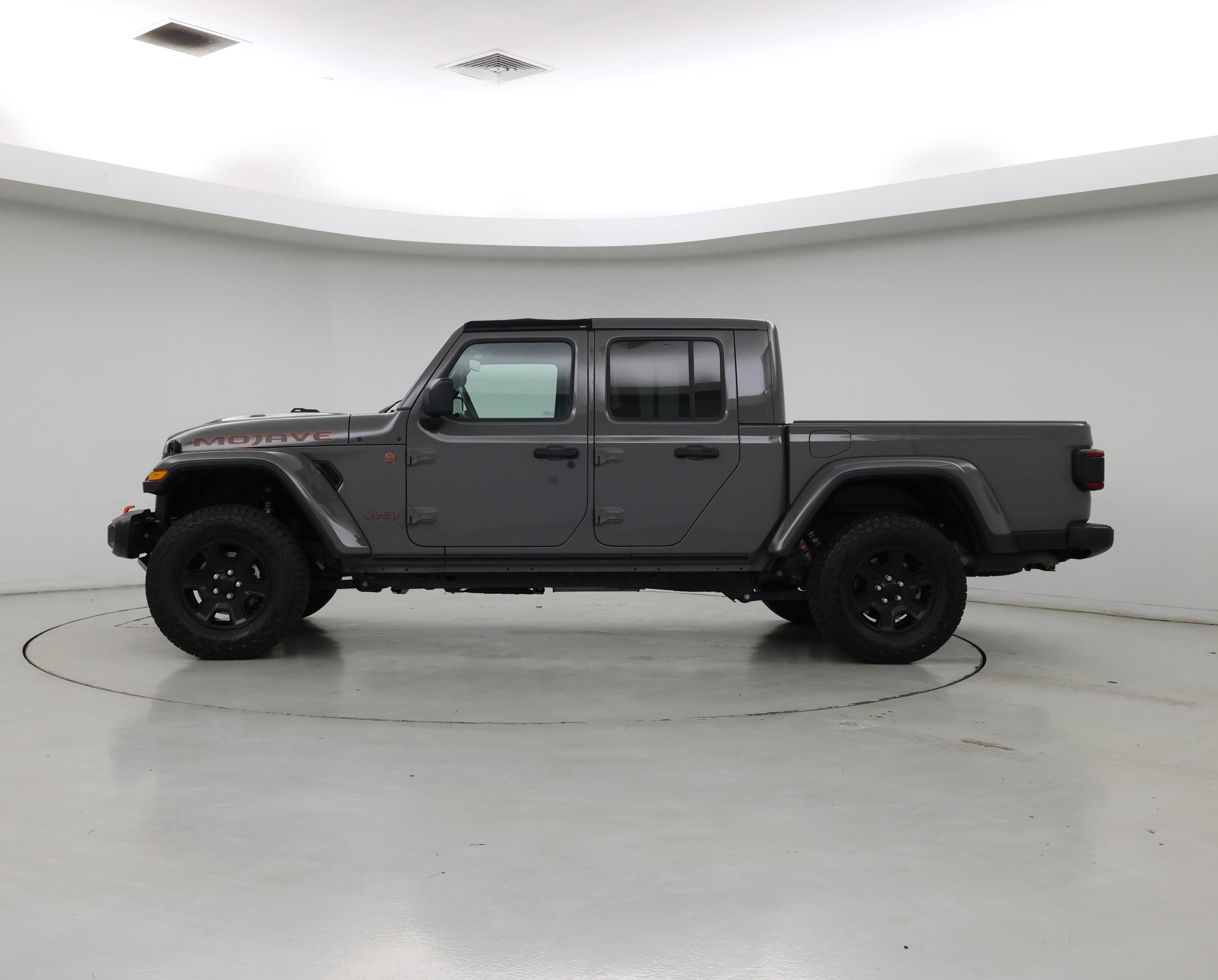 Thumbnail: 2021 Jeep Gladiator - 3