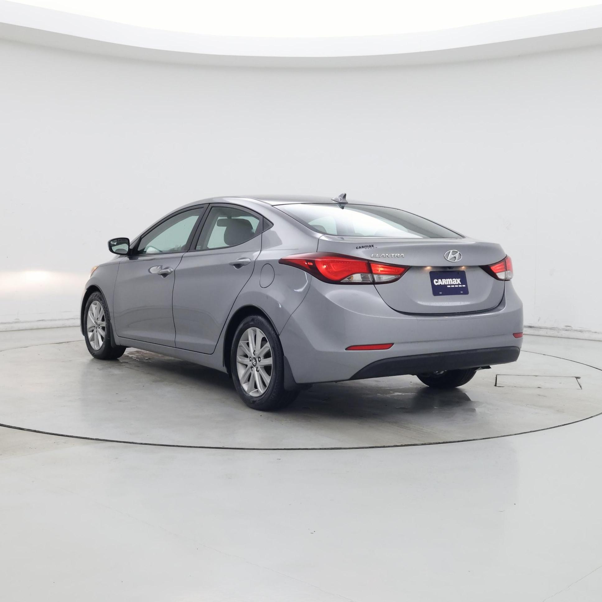 Thumbnail: 2015 Hyundai Elantra - 2