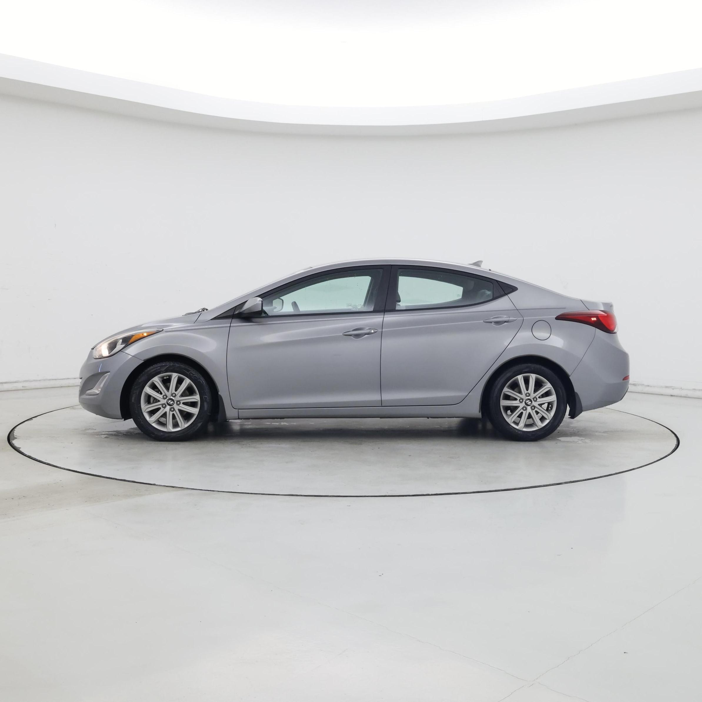 Thumbnail: 2015 Hyundai Elantra - 3