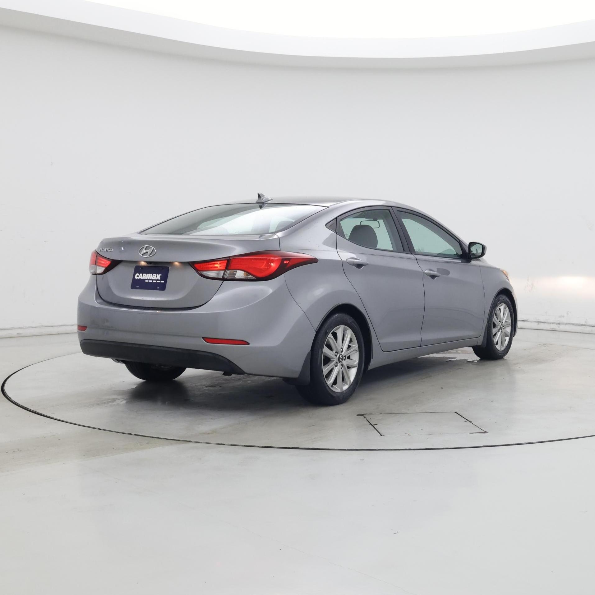 Thumbnail: 2015 Hyundai Elantra - 8