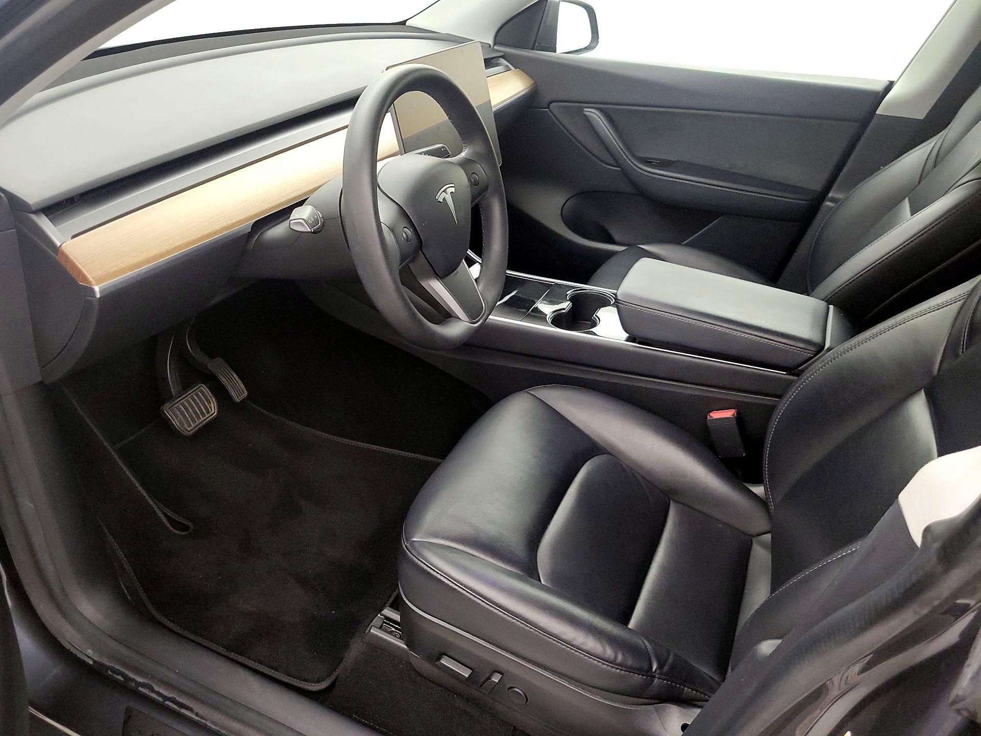 Thumbnail: 2020 Tesla Model Y - 11