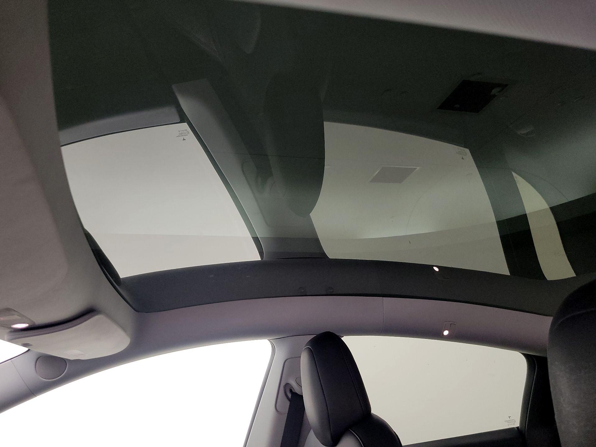 Thumbnail: 2020 Tesla Model Y - 19