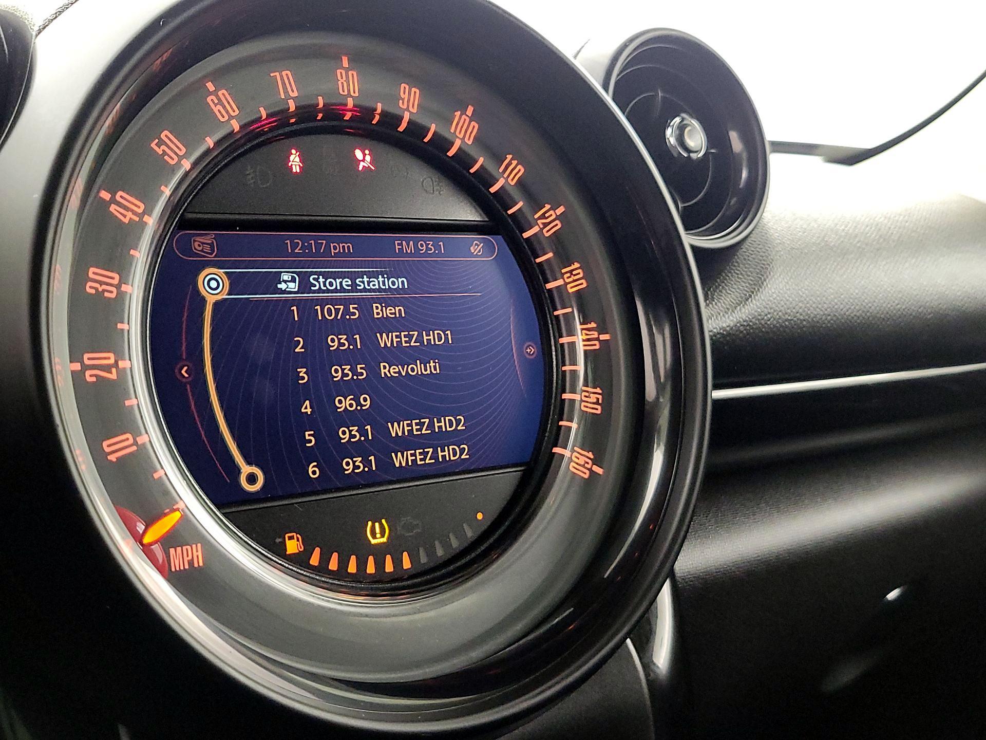Thumbnail: 2016 MINI Cooper Countryman - 13