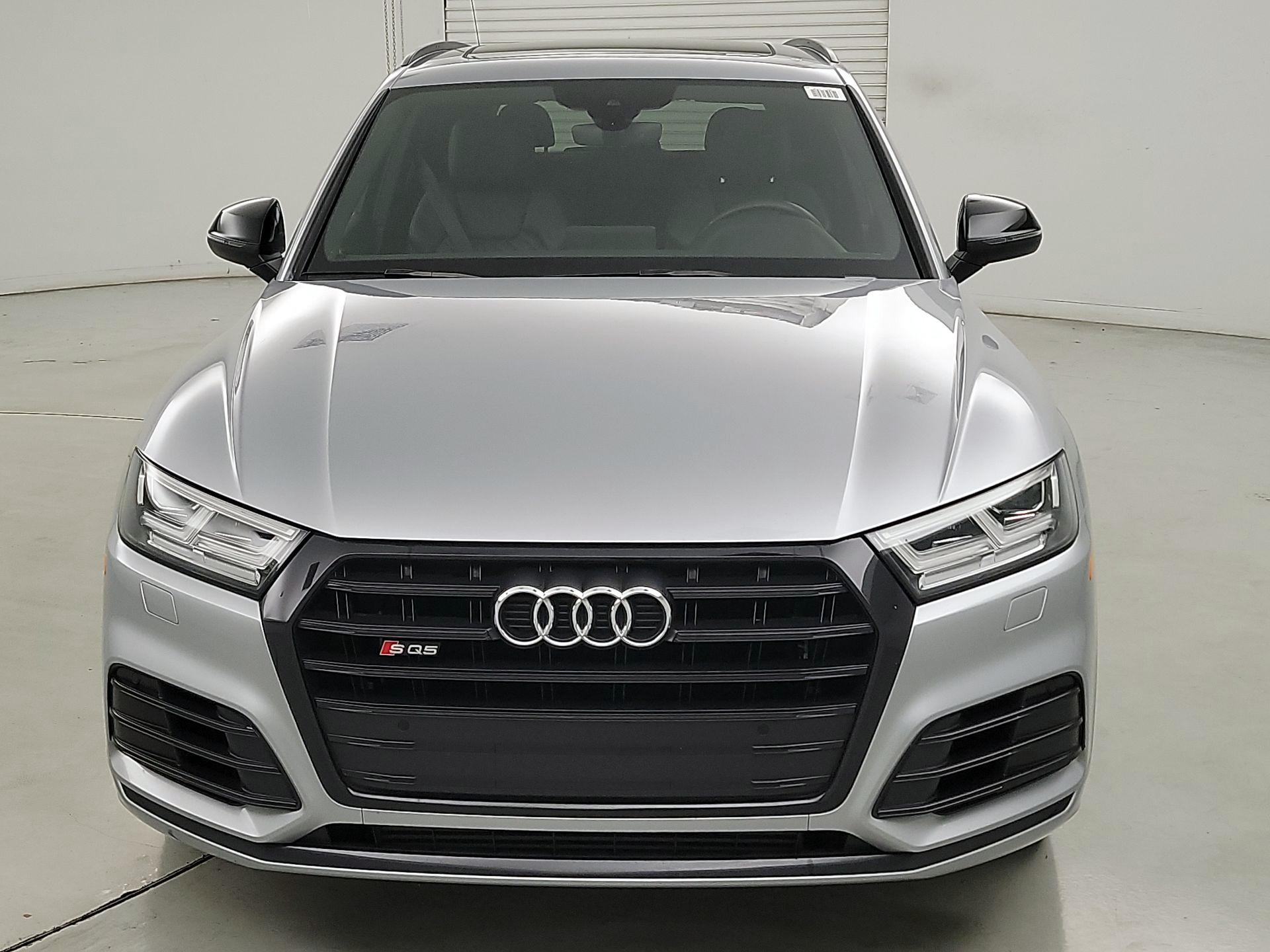 Thumbnail: 2020 Audi SQ5 - 2