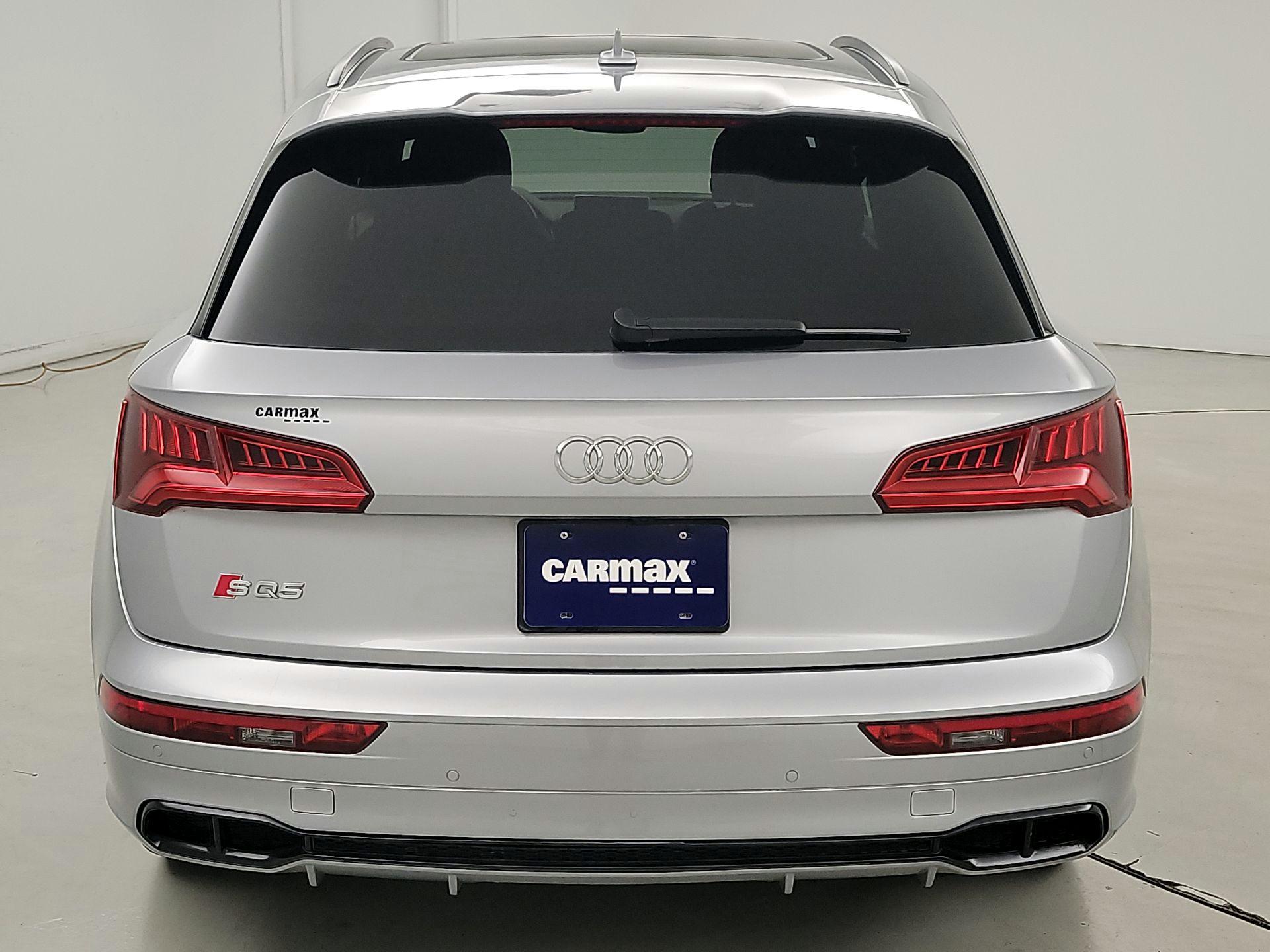 Thumbnail: 2020 Audi SQ5 - 6