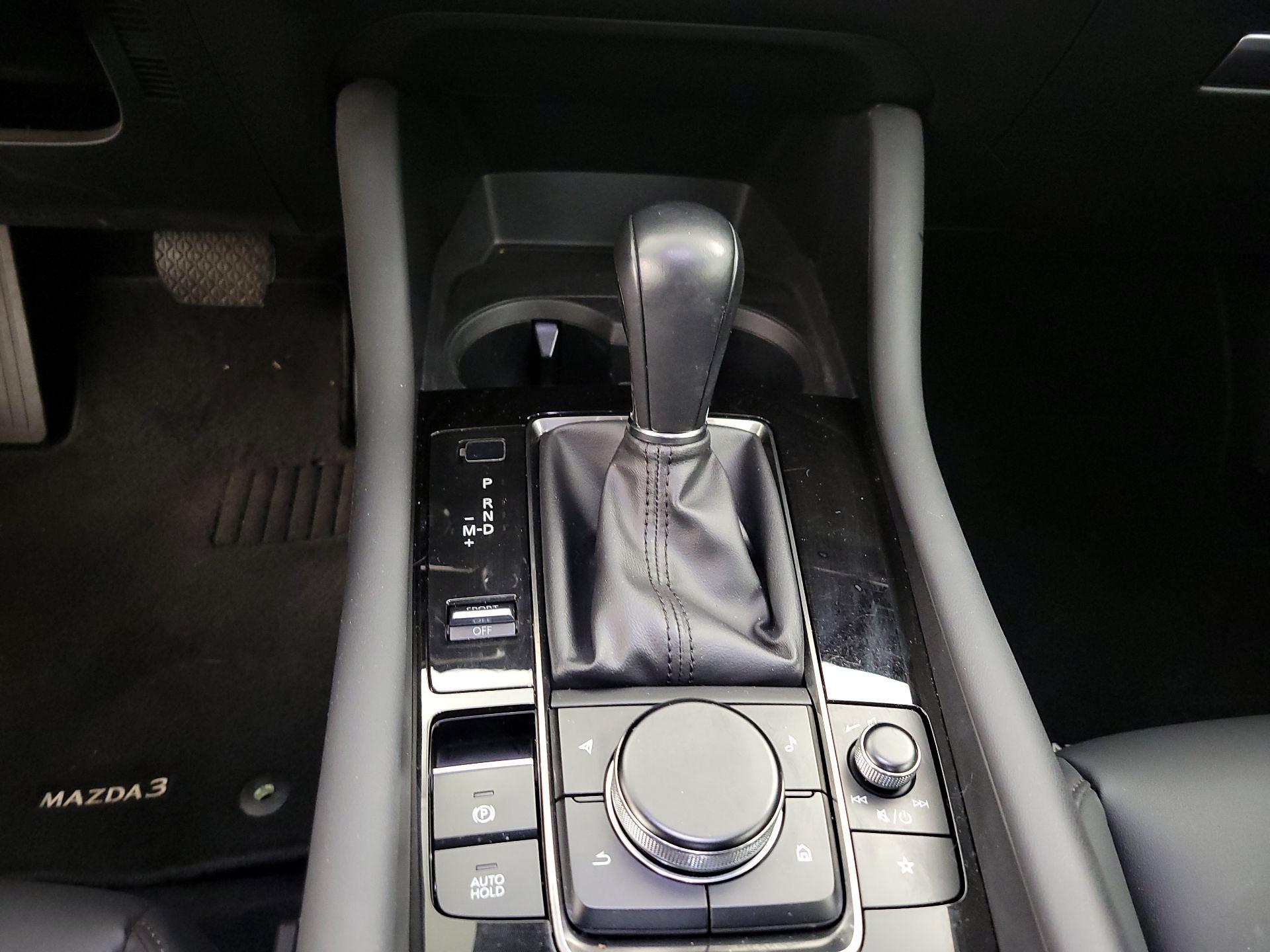 Thumbnail: 2021 Mazda Mazda3 - 15