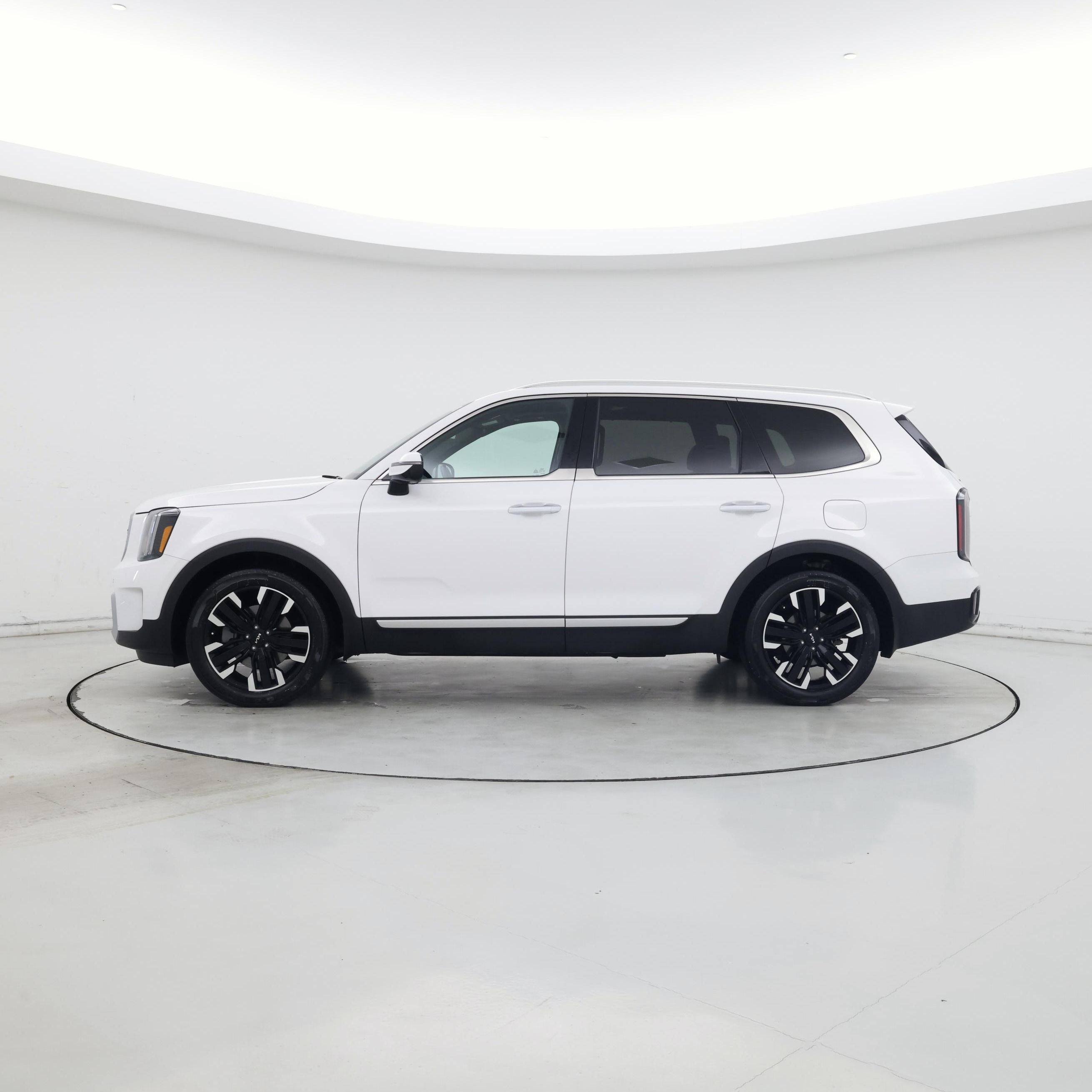 Thumbnail: 2024 Kia Telluride - 3