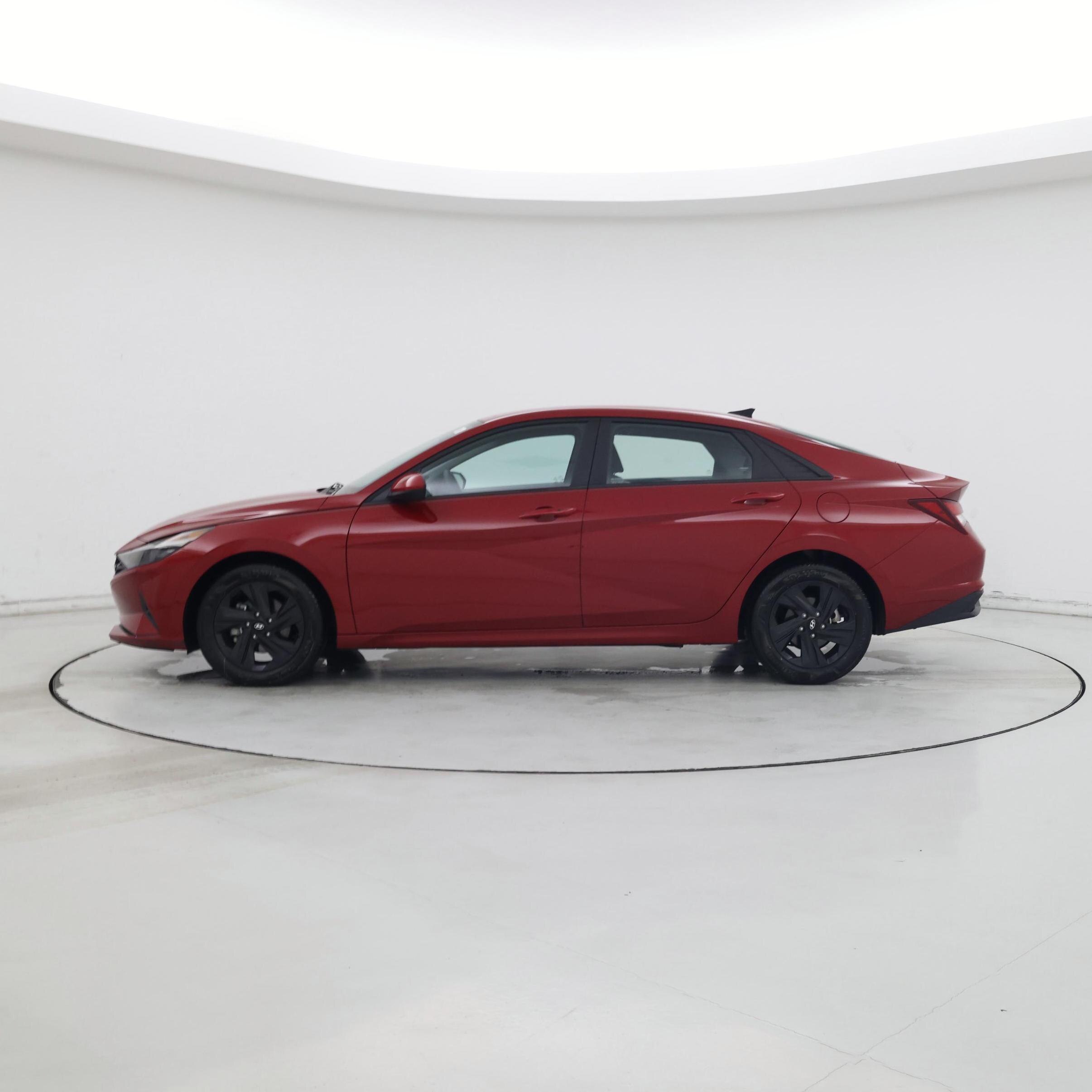 Thumbnail: 2023 Hyundai Elantra - 3