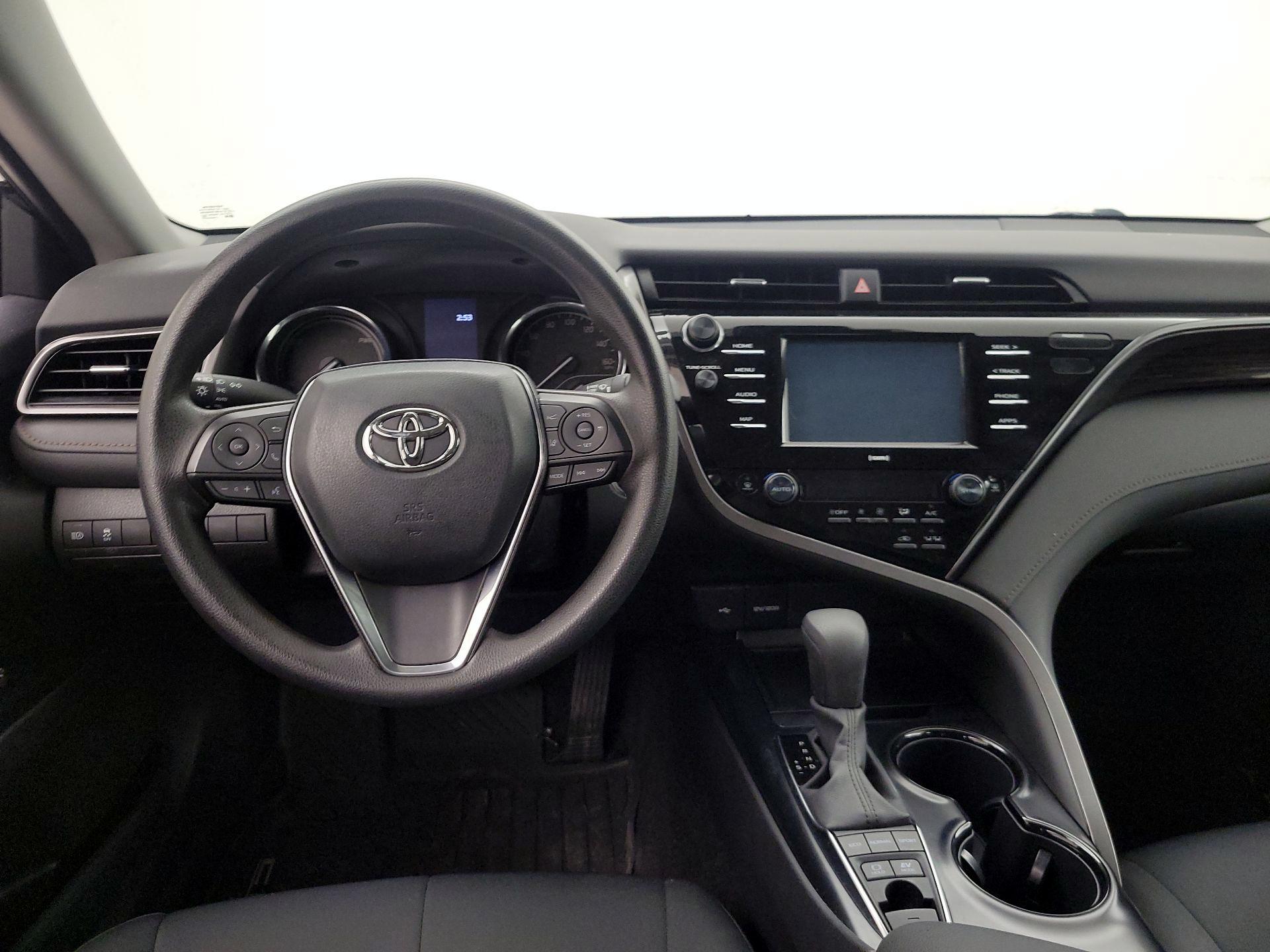 Thumbnail: 2020 Toyota Camry - 10