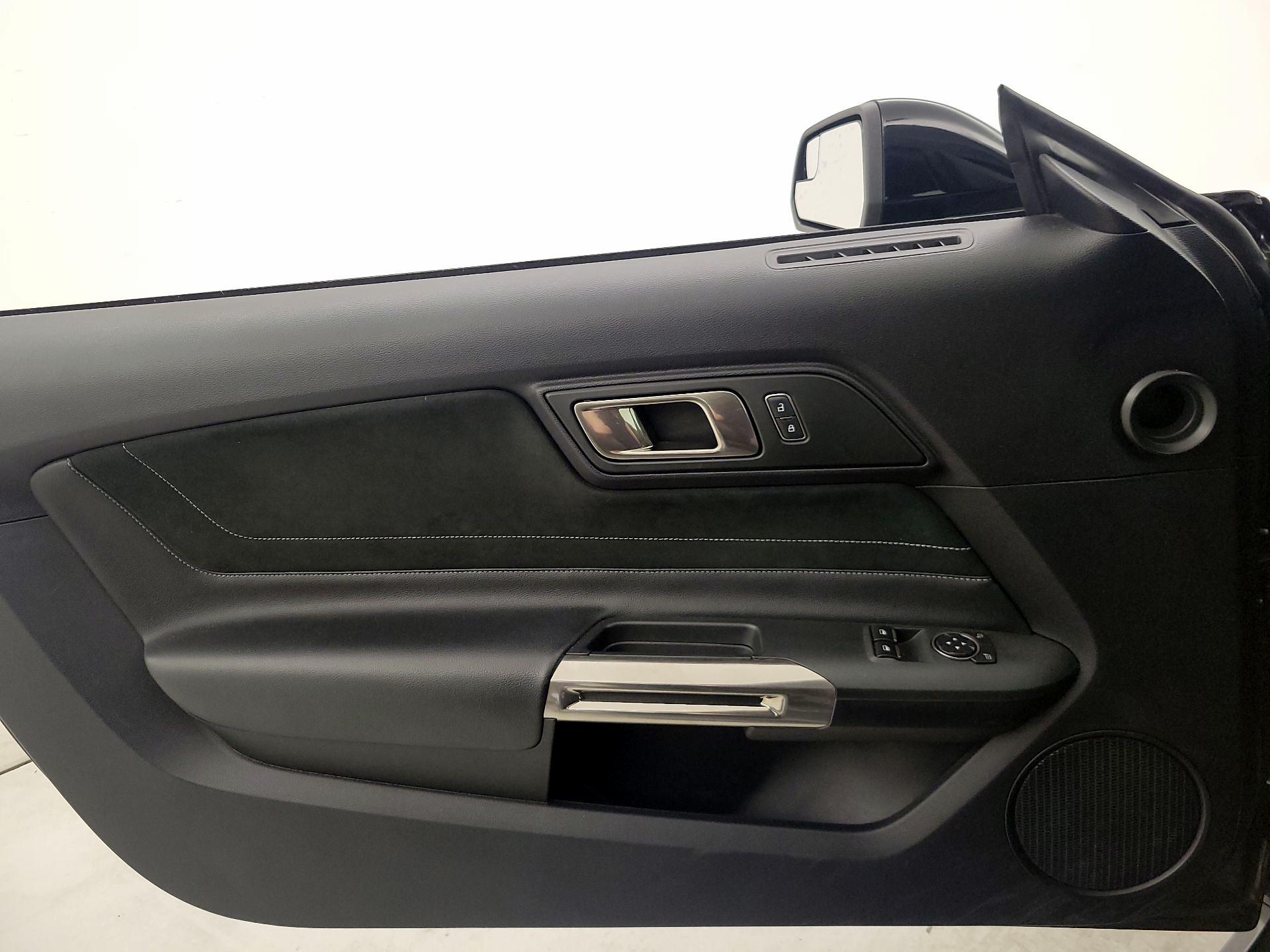 Thumbnail: 2016 Ford Mustang - 12