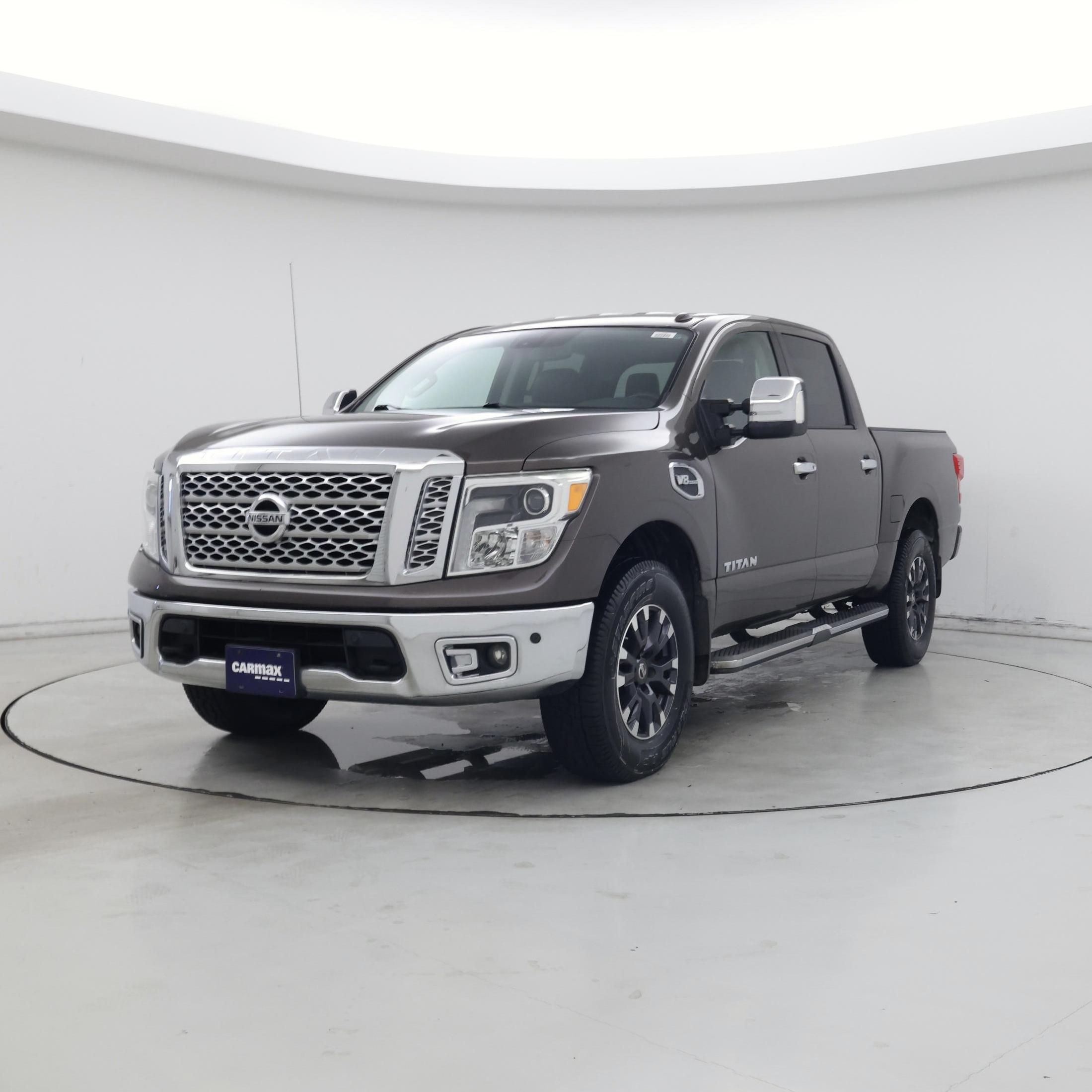 Thumbnail: 2017 Nissan Titan - 4