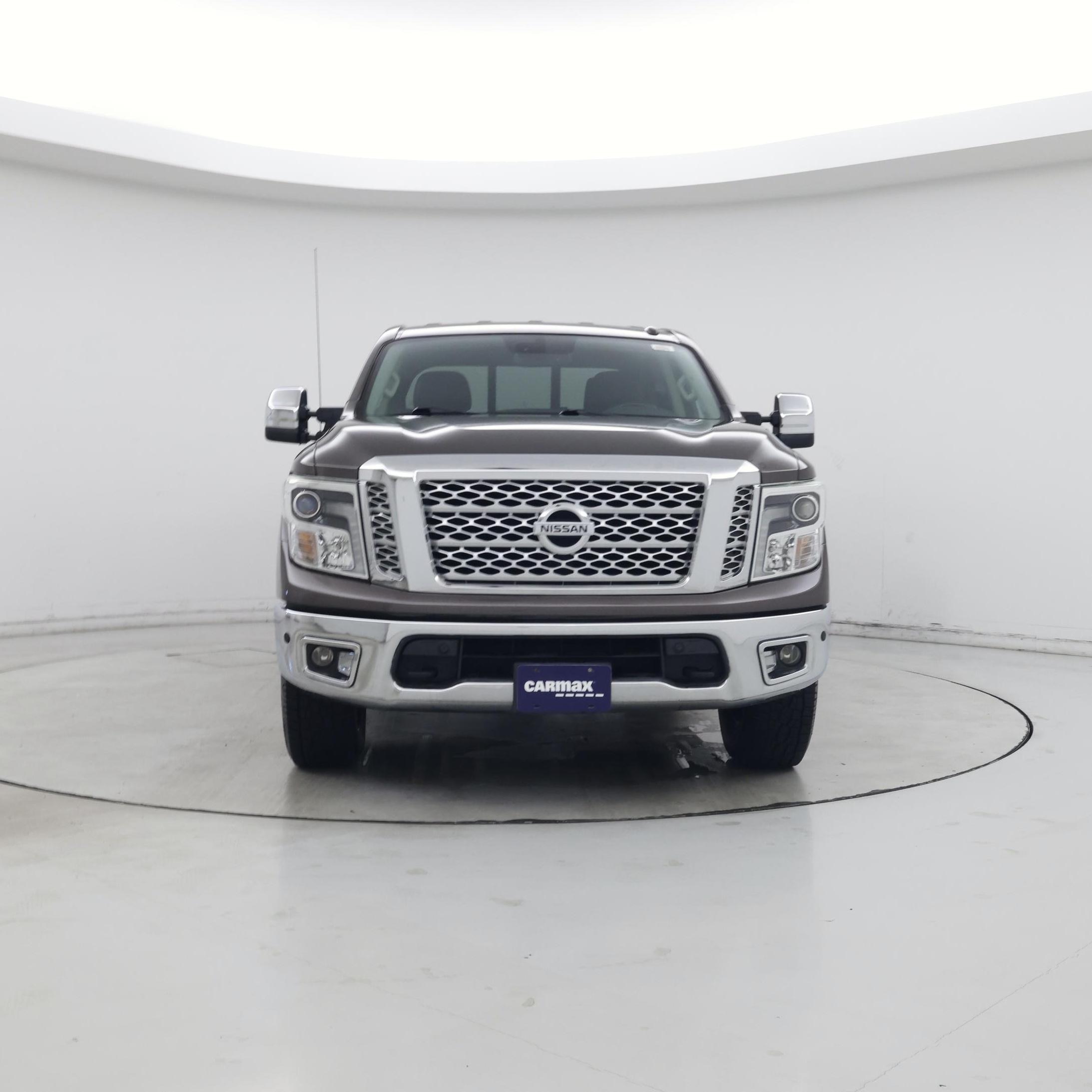 Thumbnail: 2017 Nissan Titan - 5