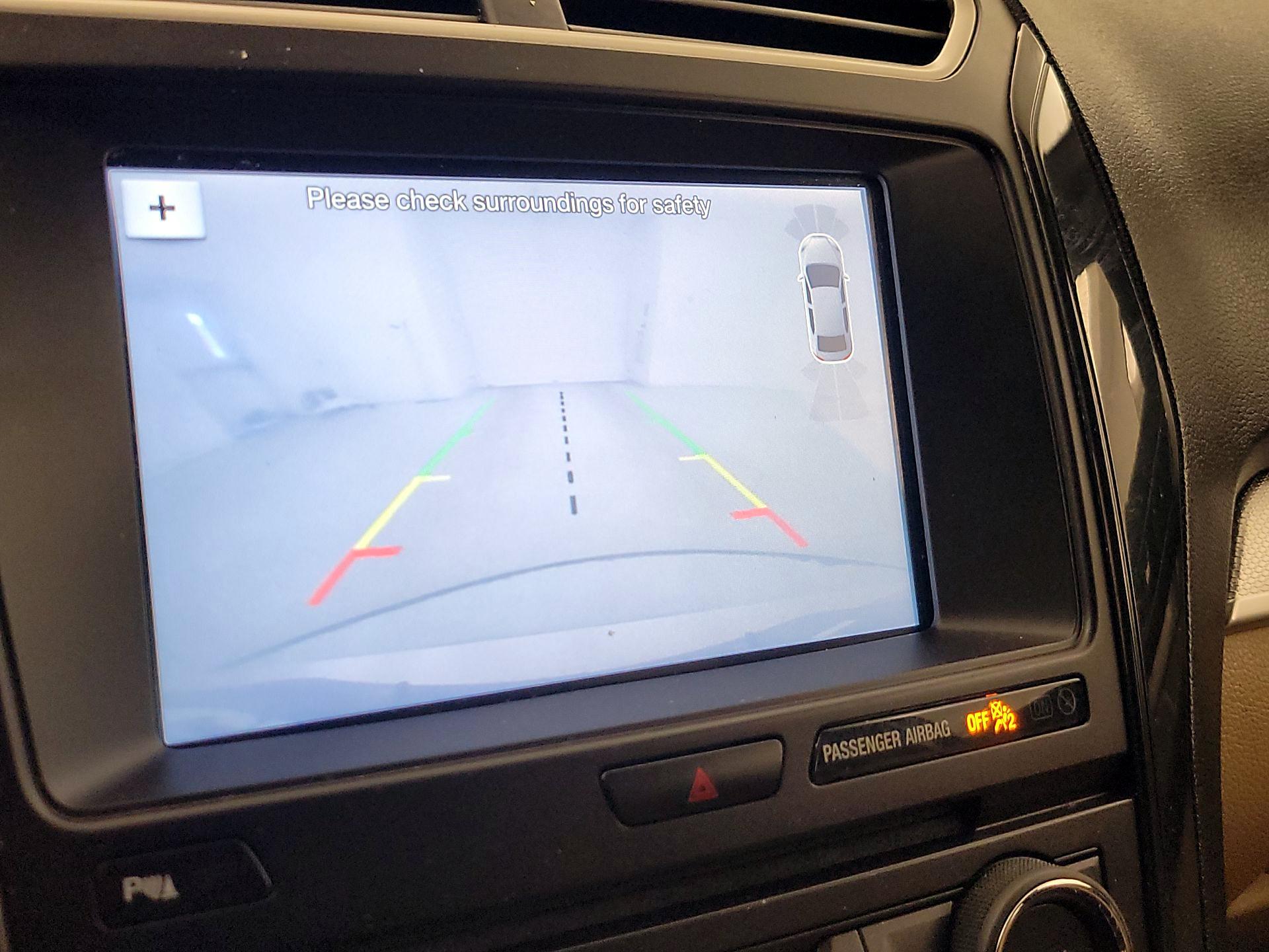 Thumbnail: 2017 Ford Explorer - 15