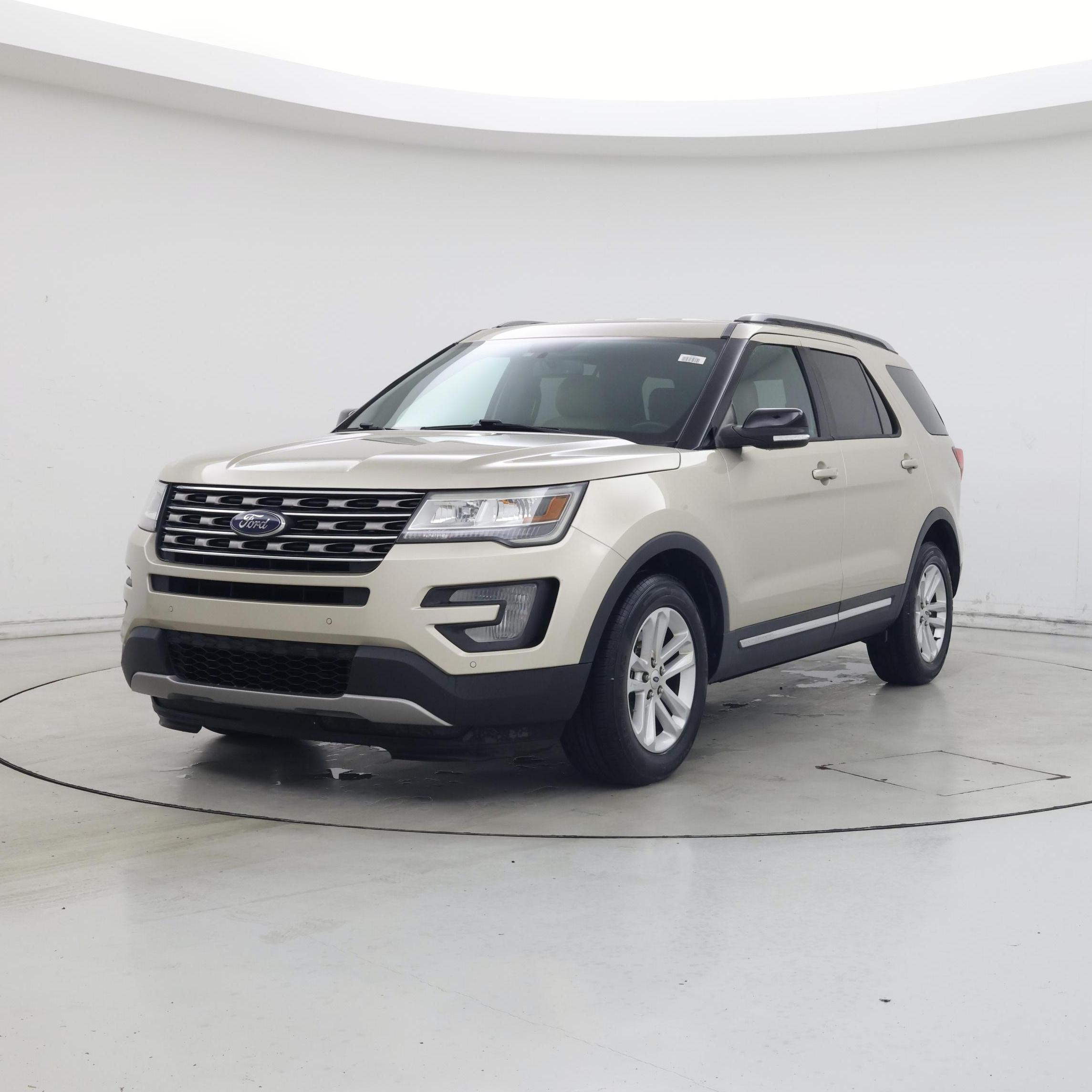 Thumbnail: 2017 Ford Explorer - 4
