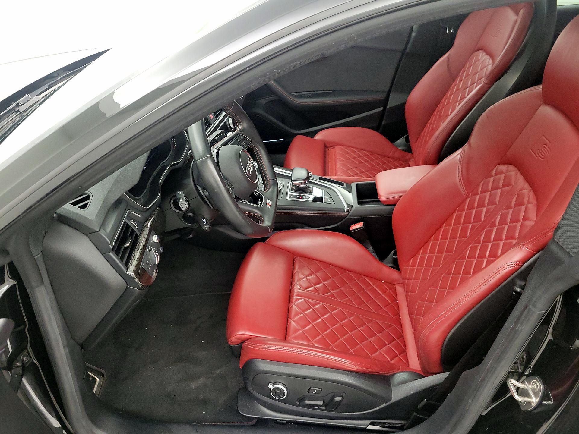 Thumbnail: 2019 Audi S5 - 11