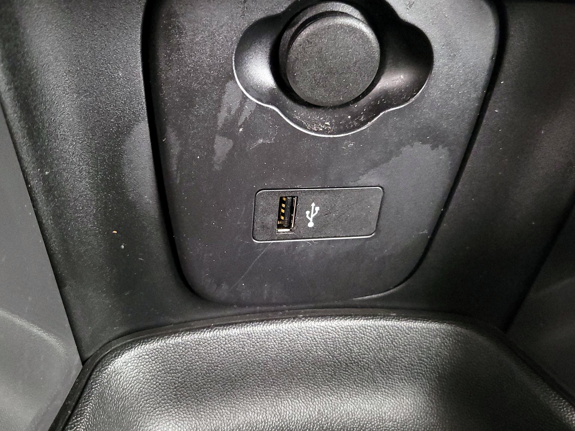 Thumbnail: 2021 MINI Cooper Hardtop - 18