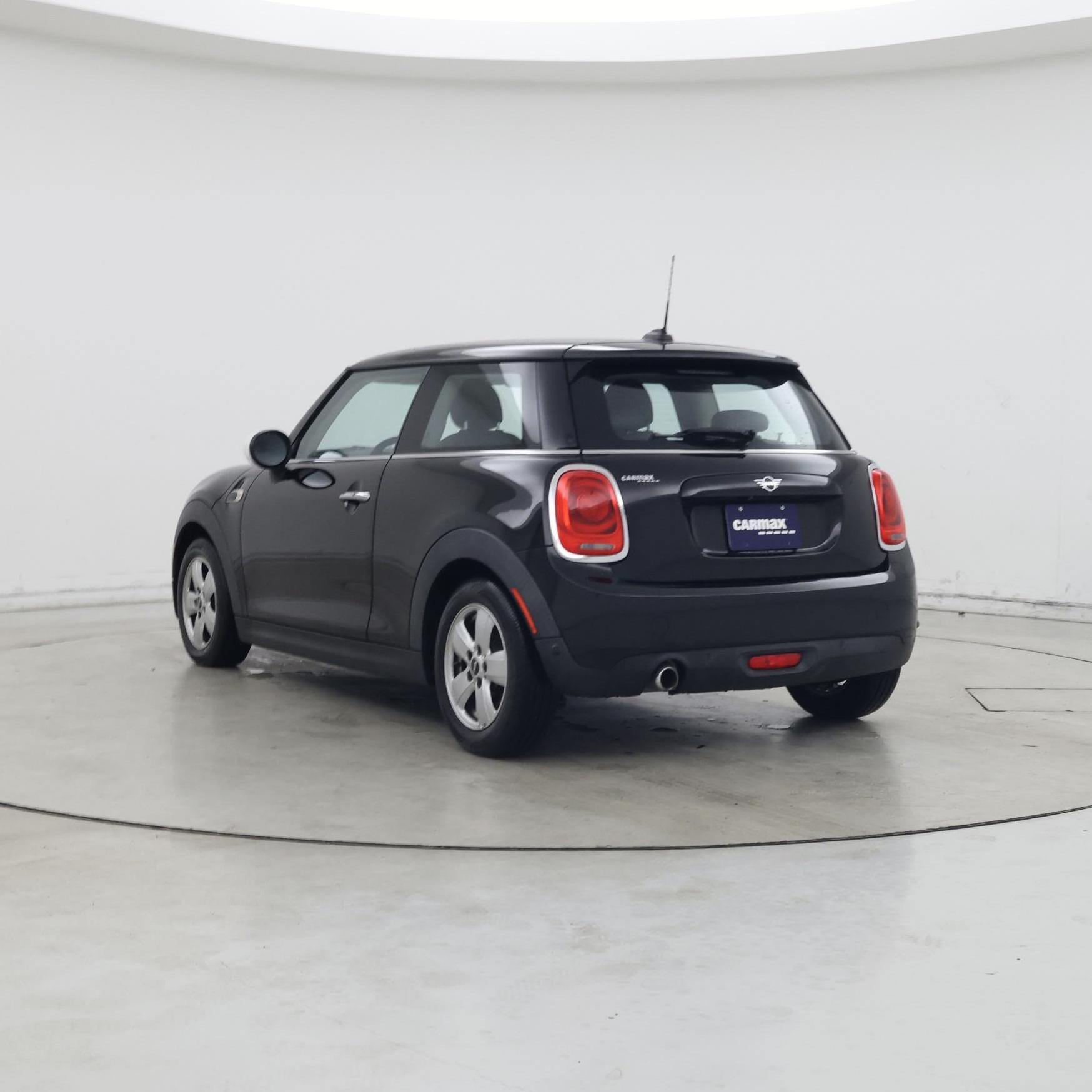 Thumbnail: 2021 MINI Cooper Hardtop - 2