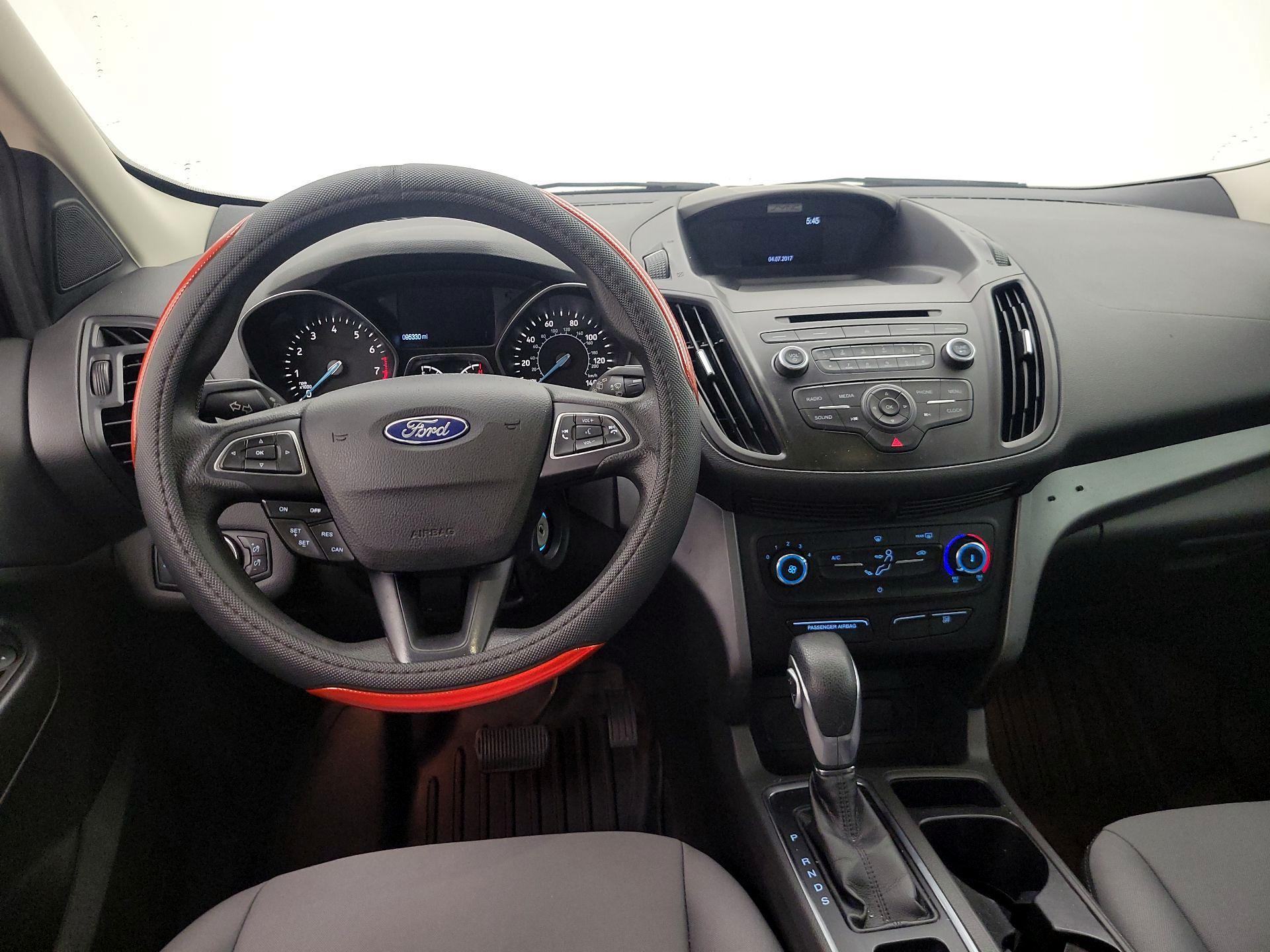 Thumbnail: 2017 Ford Escape - 10