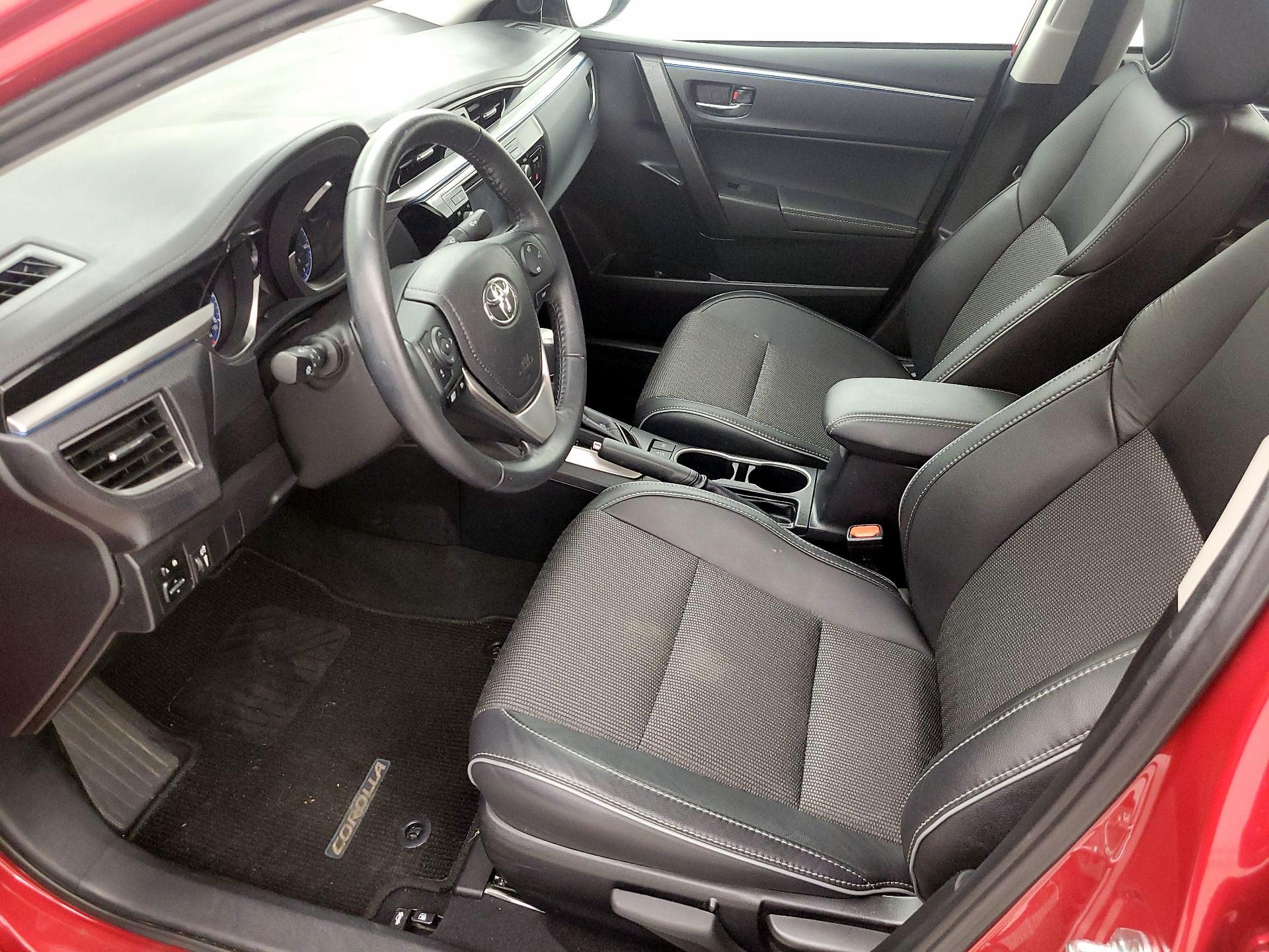 Thumbnail: 2015 Toyota Corolla - 11