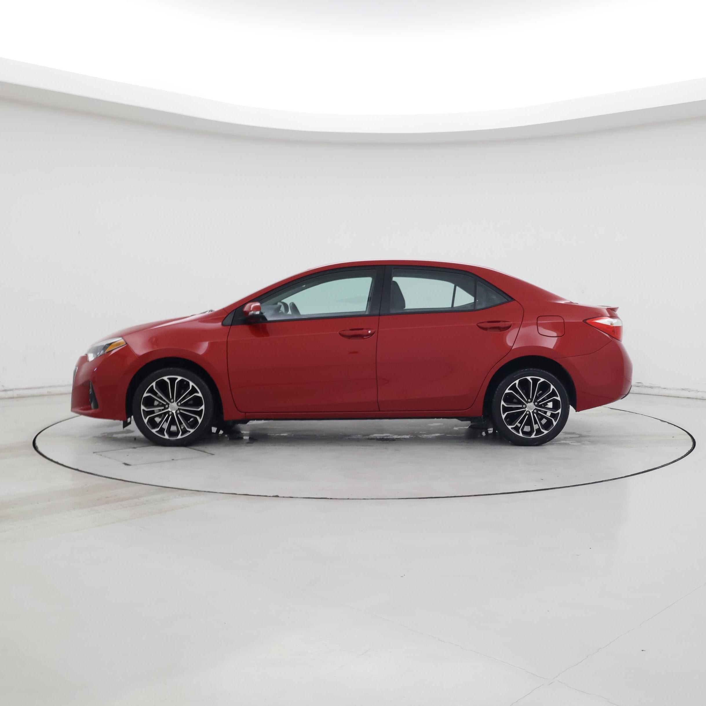 Thumbnail: 2015 Toyota Corolla - 3