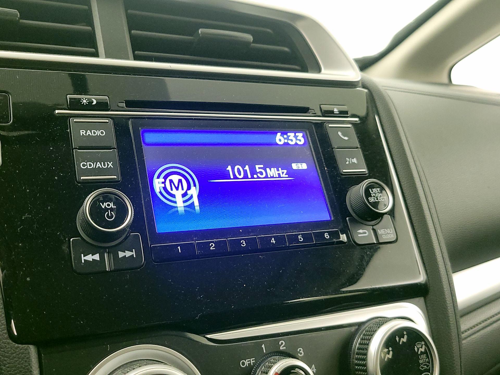 Thumbnail: 2017 Honda Fit - 15