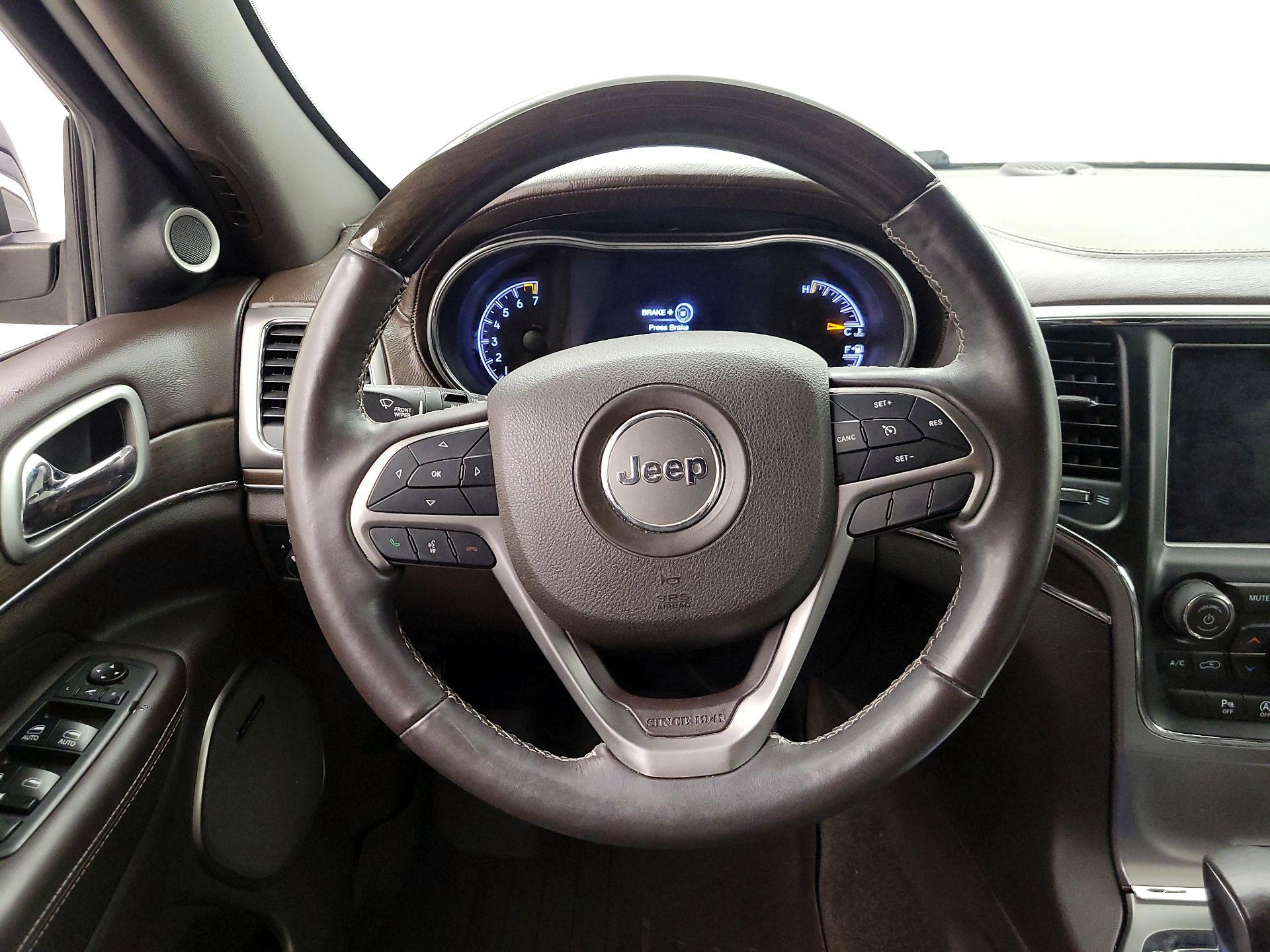 Thumbnail: 2018 Jeep Grand Cherokee - 10