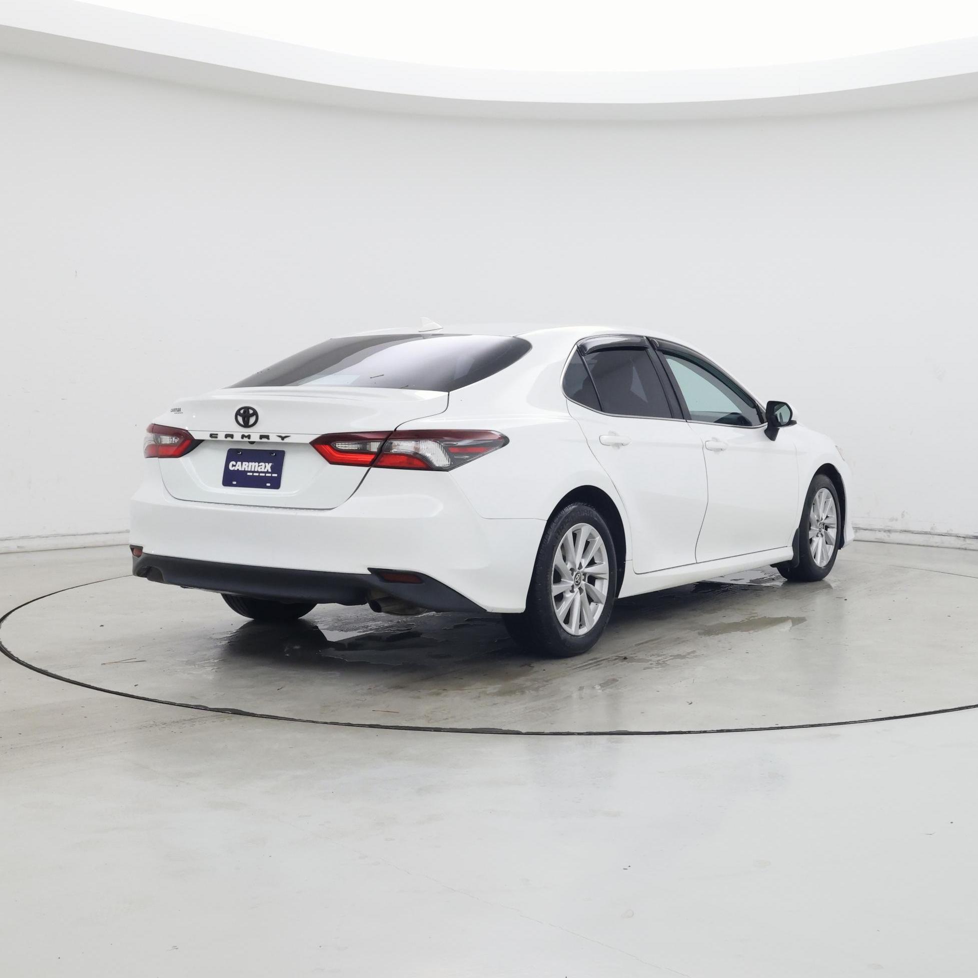 Thumbnail: 2021 Toyota Camry - 8