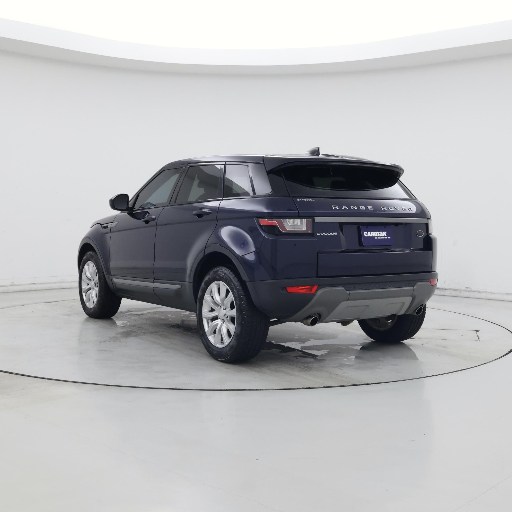 Thumbnail: 2017 Land Rover Range Rover Evoque - 2