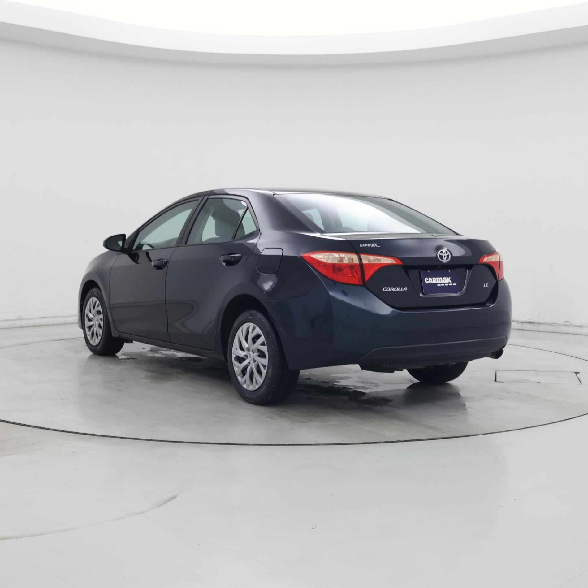 Thumbnail: 2017 Toyota Corolla - 2