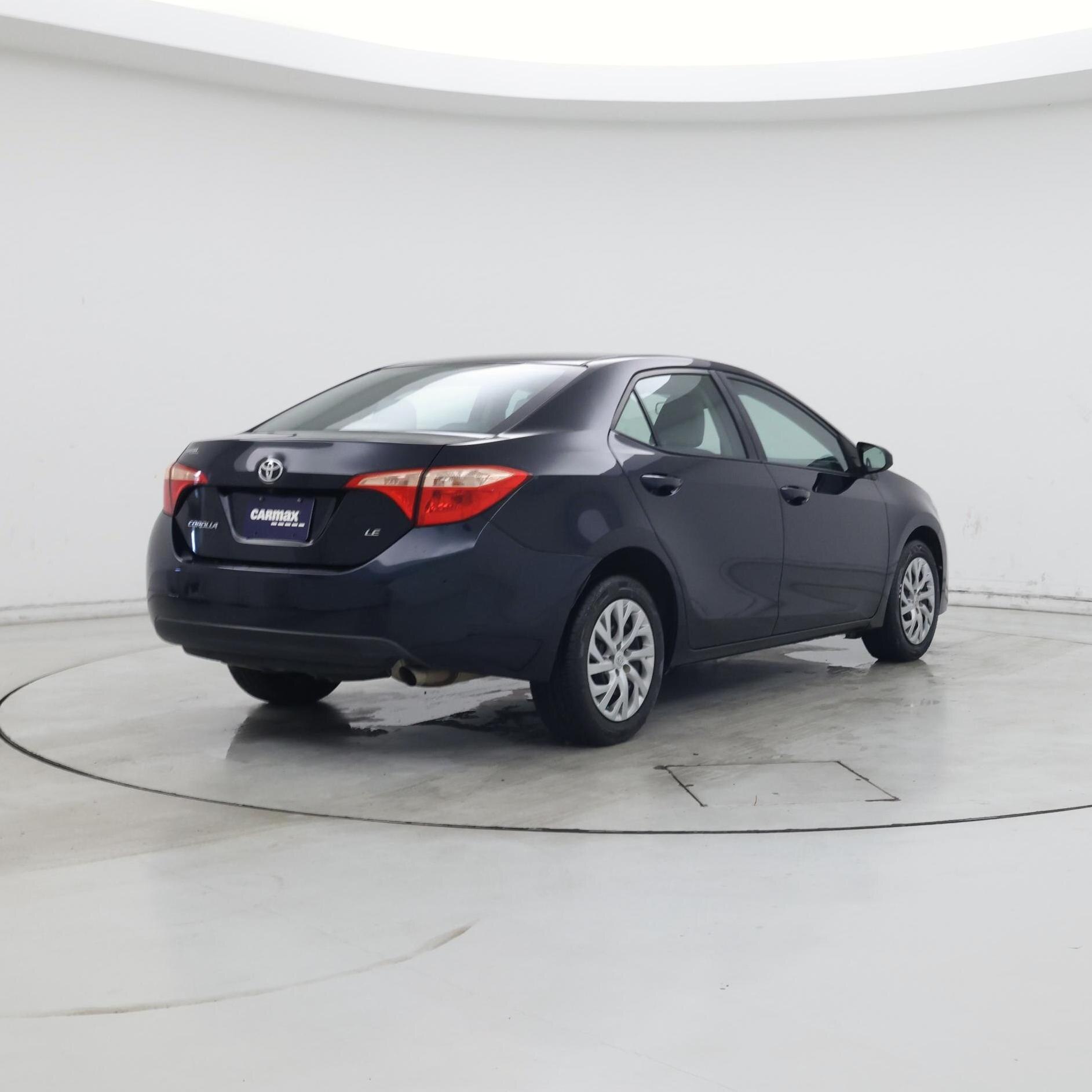 Thumbnail: 2017 Toyota Corolla - 8