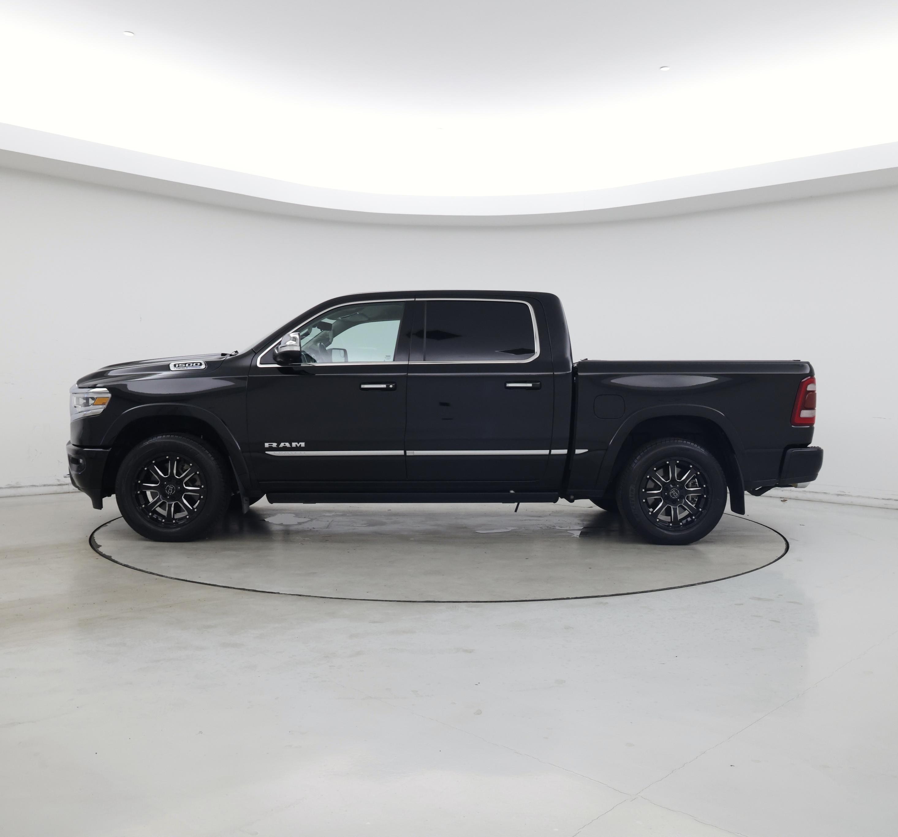 Thumbnail: 2022 RAM 1500 - 3