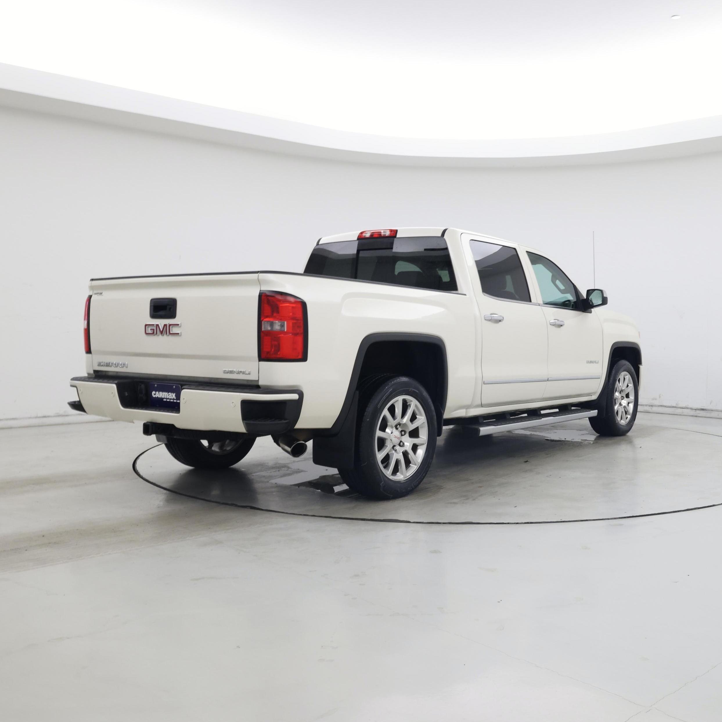 Thumbnail: 2015 GMC Sierra 1500 - 8