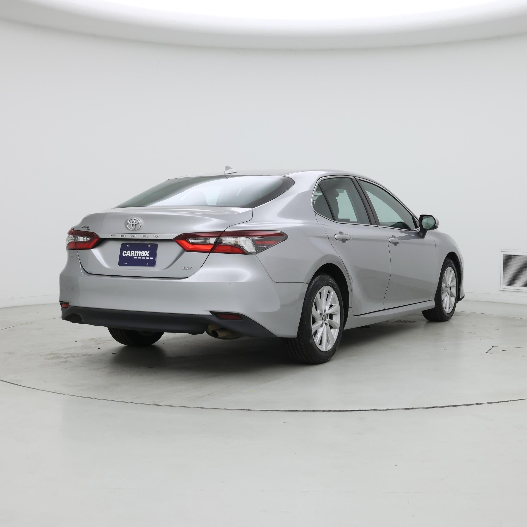 Thumbnail: 2022 Toyota Camry - 8