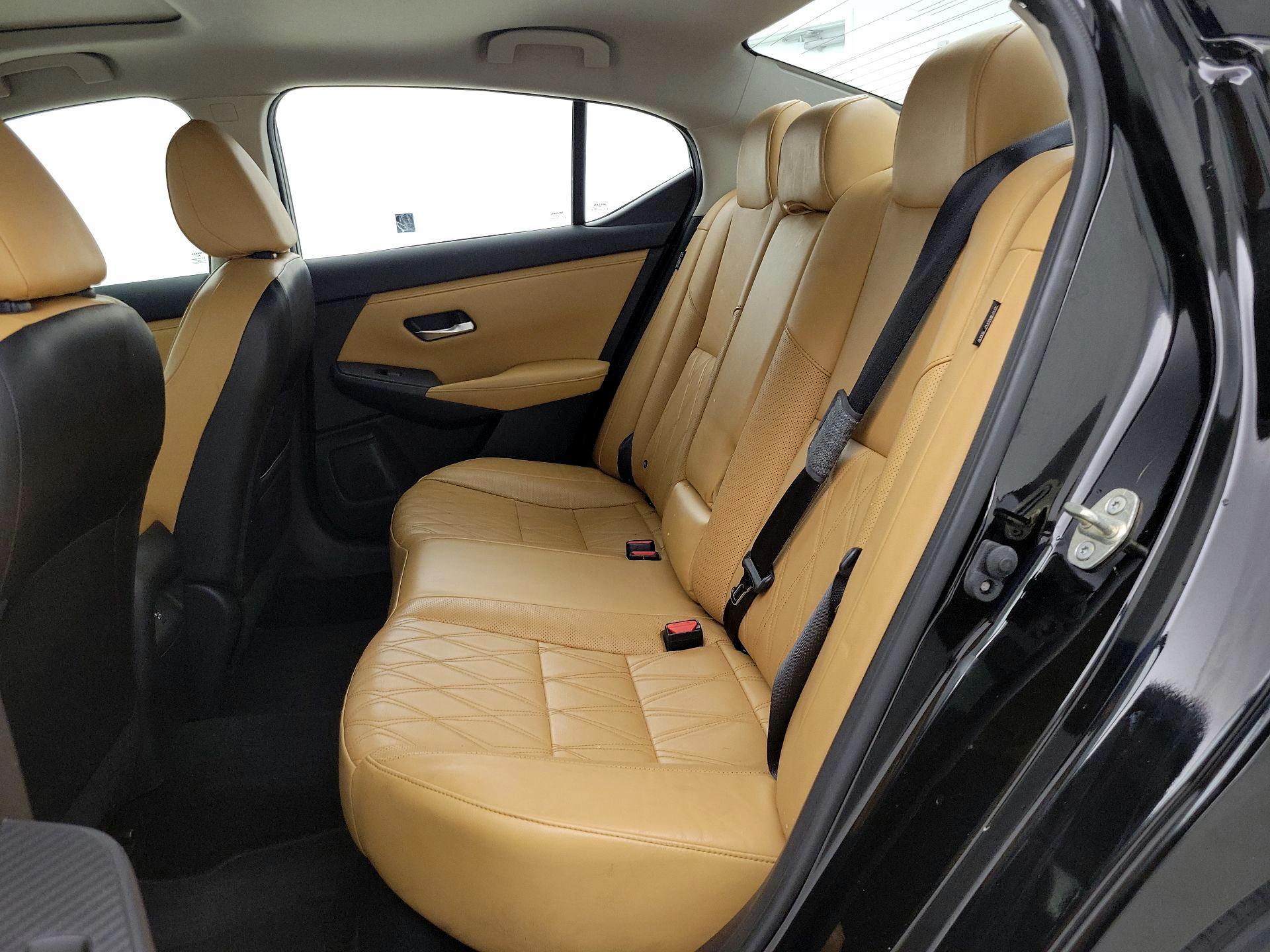 Thumbnail: 2020 Nissan Sentra - 20