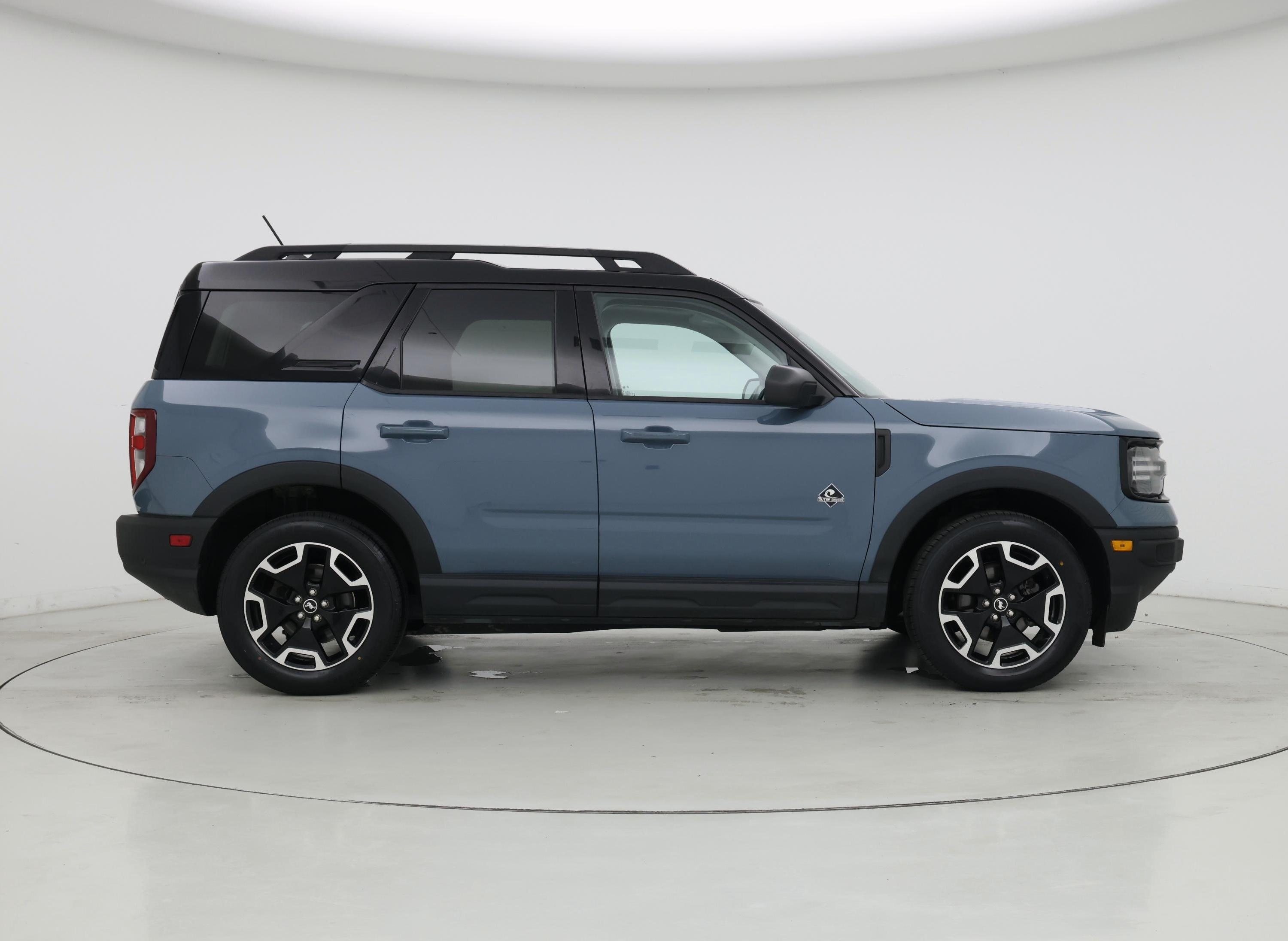 Thumbnail: 2023 Ford Bronco Sport - 7