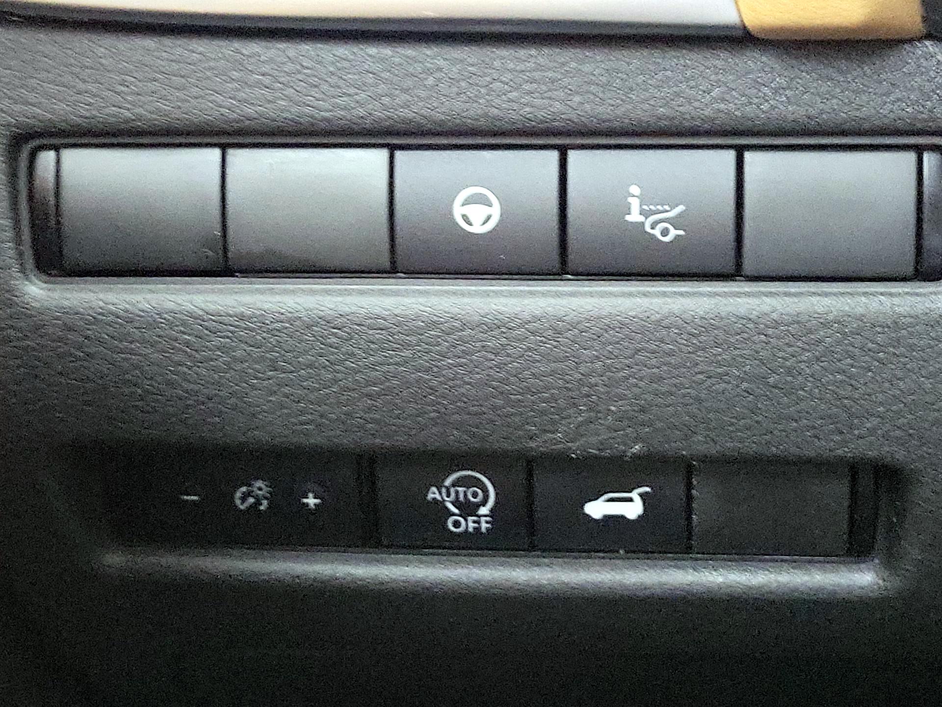 Thumbnail: 2023 Nissan Rogue - 13