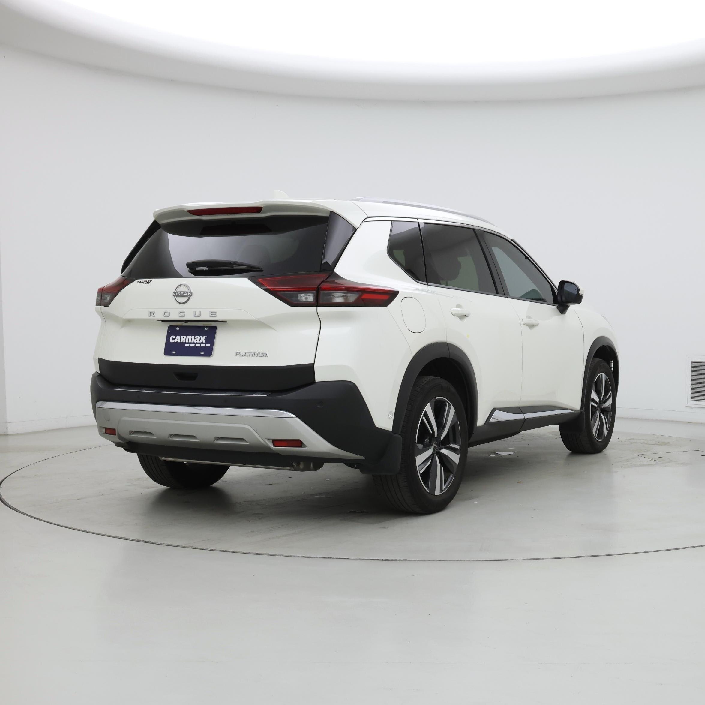 Thumbnail: 2023 Nissan Rogue - 8