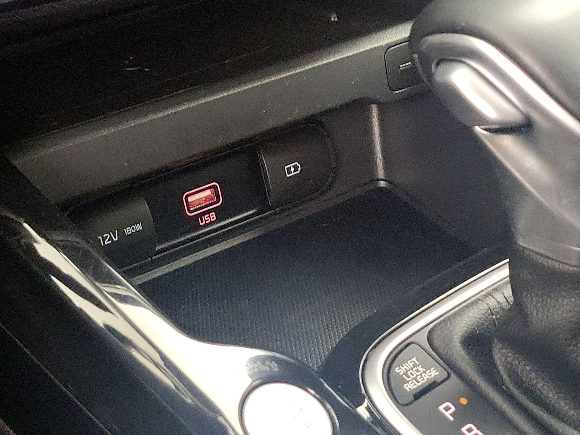Thumbnail: 2020 Kia Soul - 19