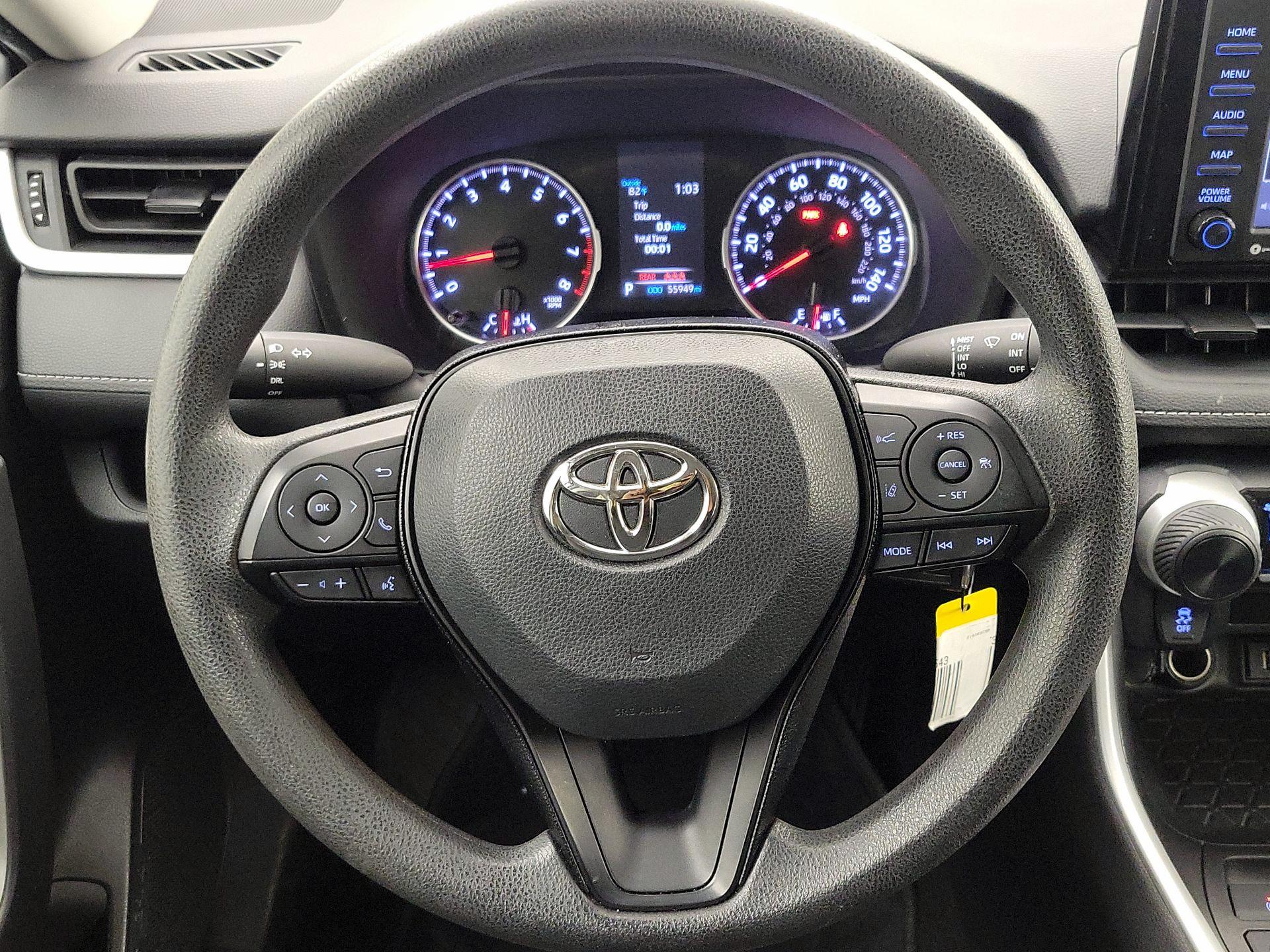 Thumbnail: 2021 Toyota RAV4 - 10