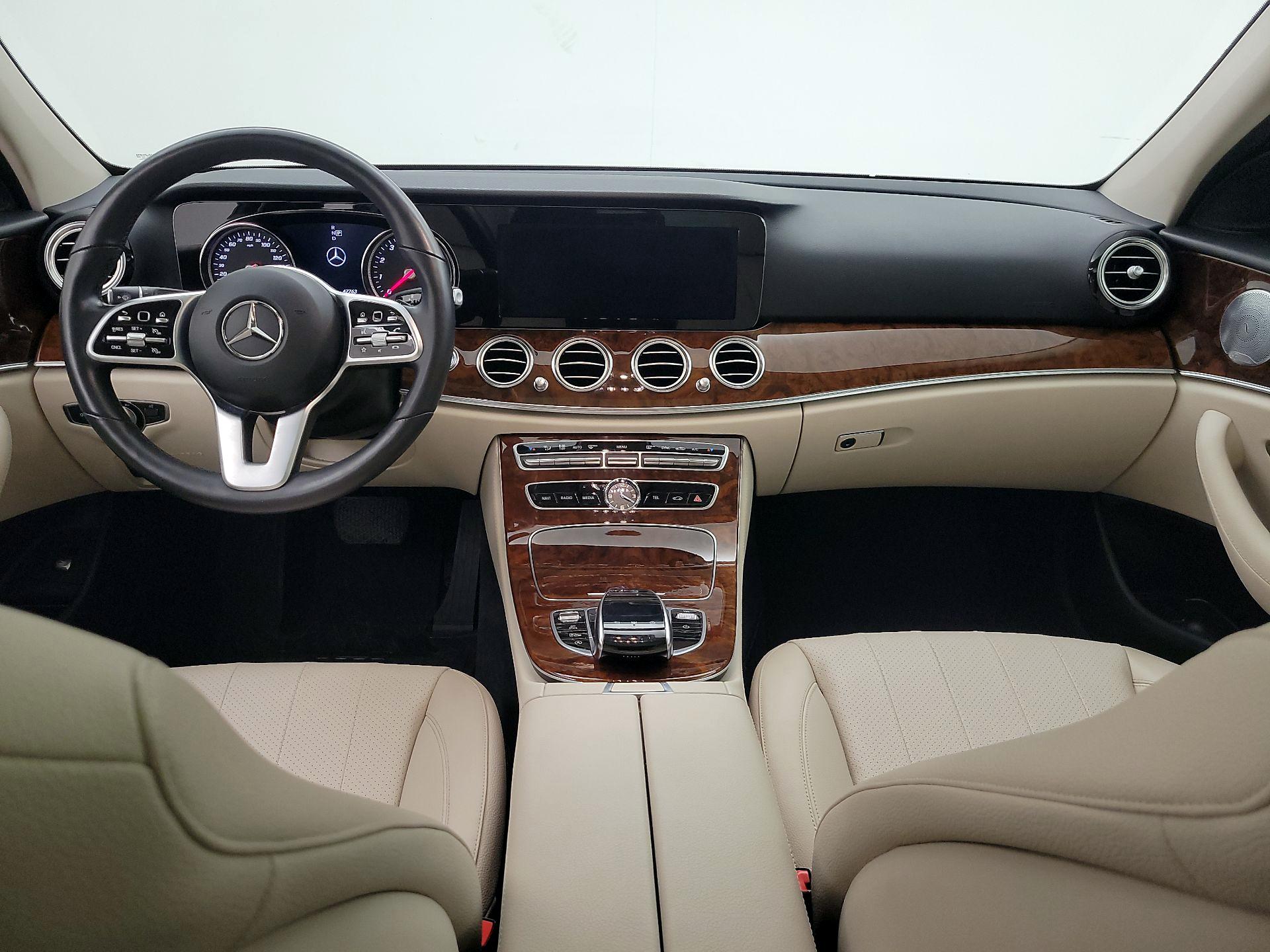 Thumbnail: 2019 Mercedes-Benz E-Class - 9