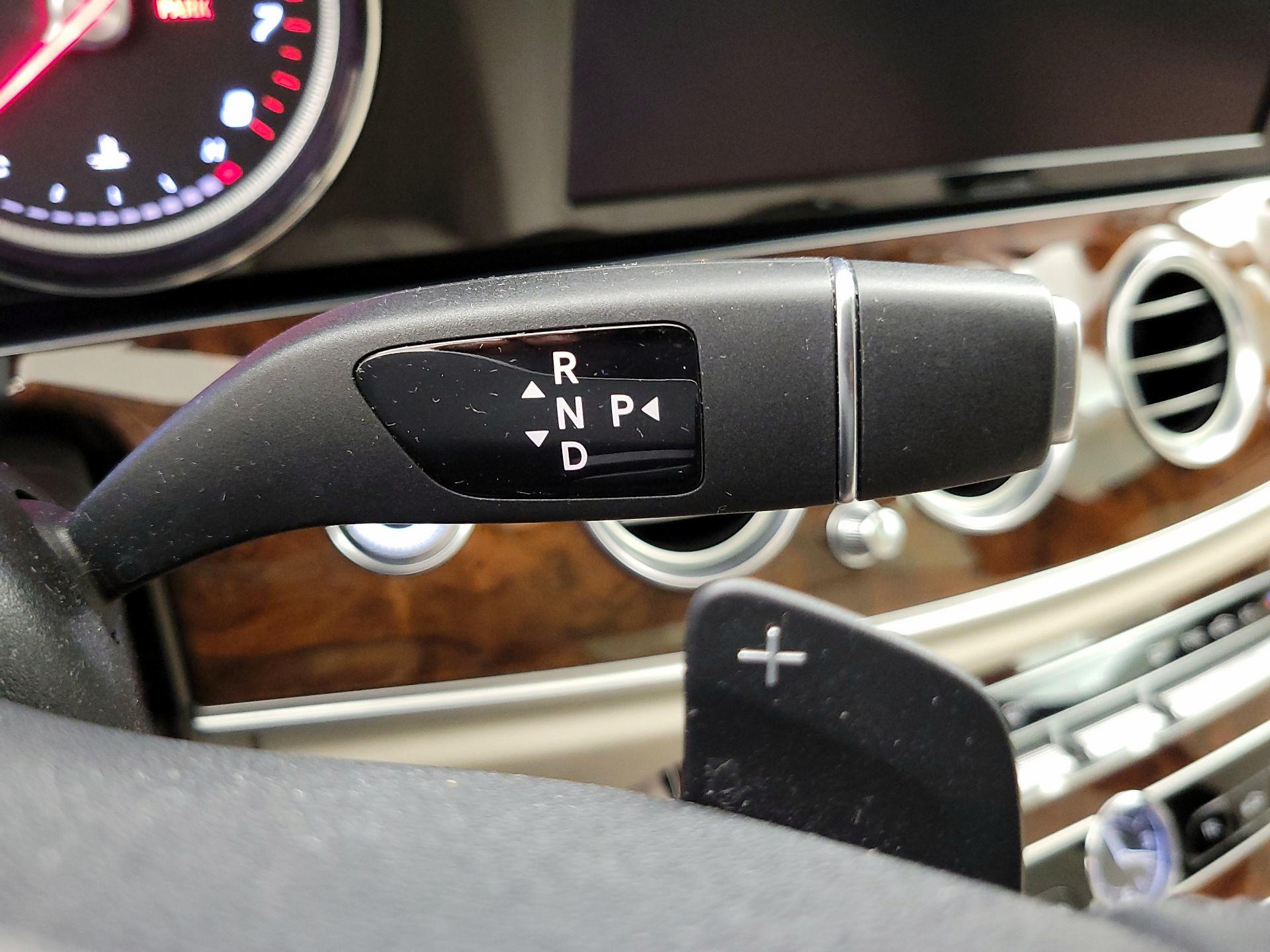 Thumbnail: 2019 Mercedes-Benz E-Class - 18